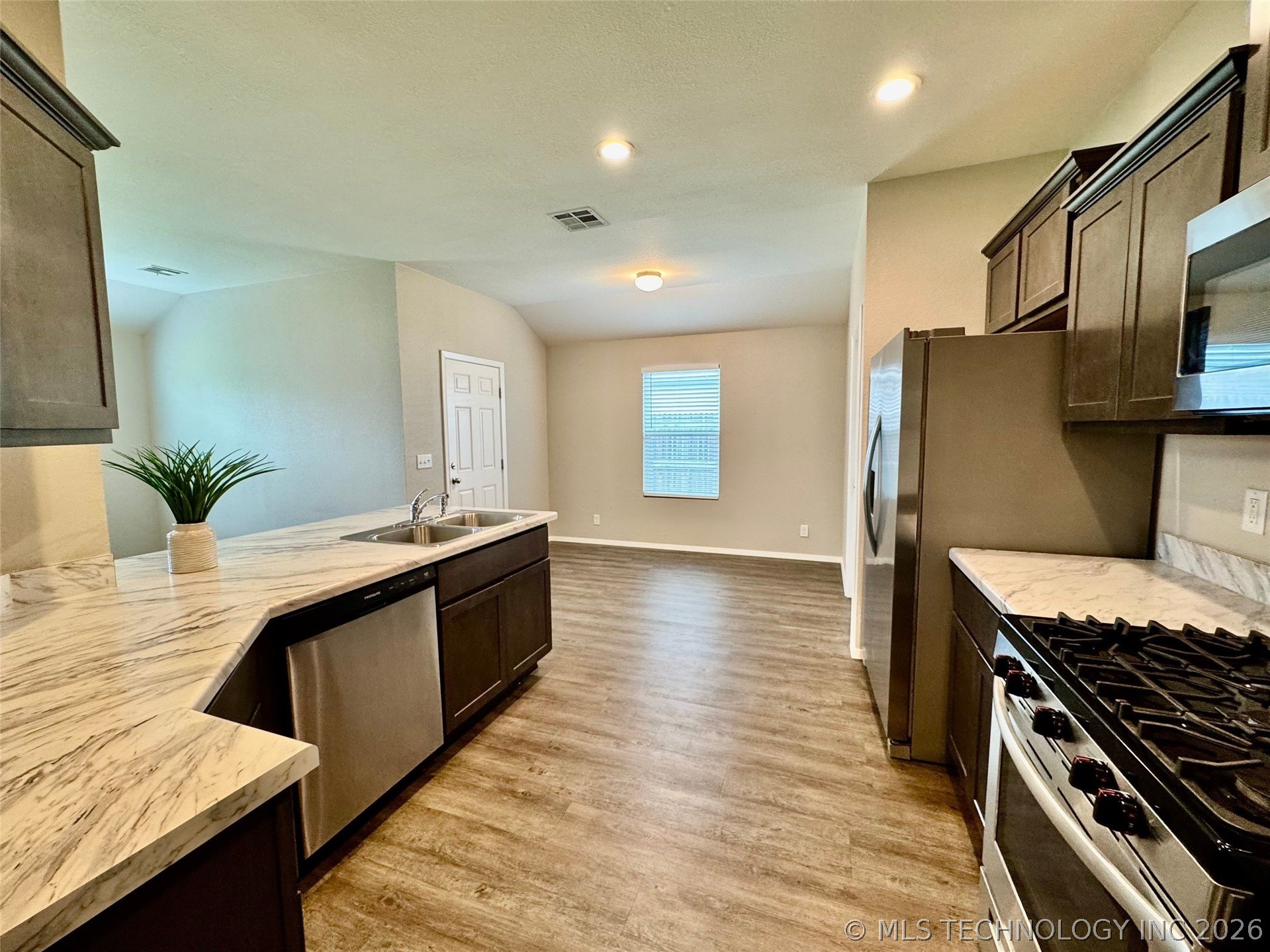 1814 S 14th Street Broken Arrow OK 74012