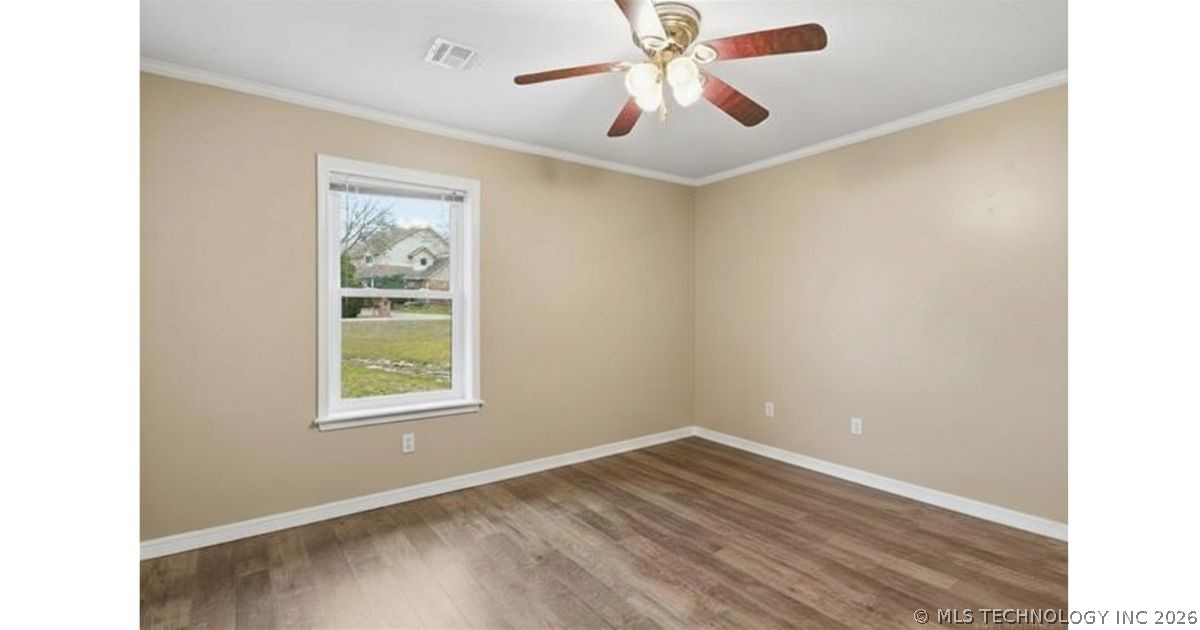 18818 E Bridgewater Place Owasso OK 74055