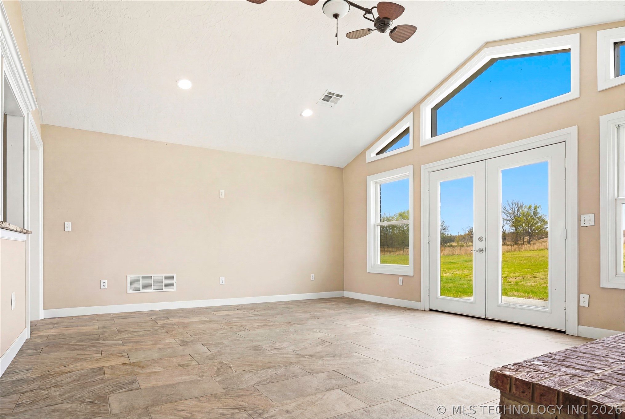 8770 W Gassaway Hulbert OK 74441
