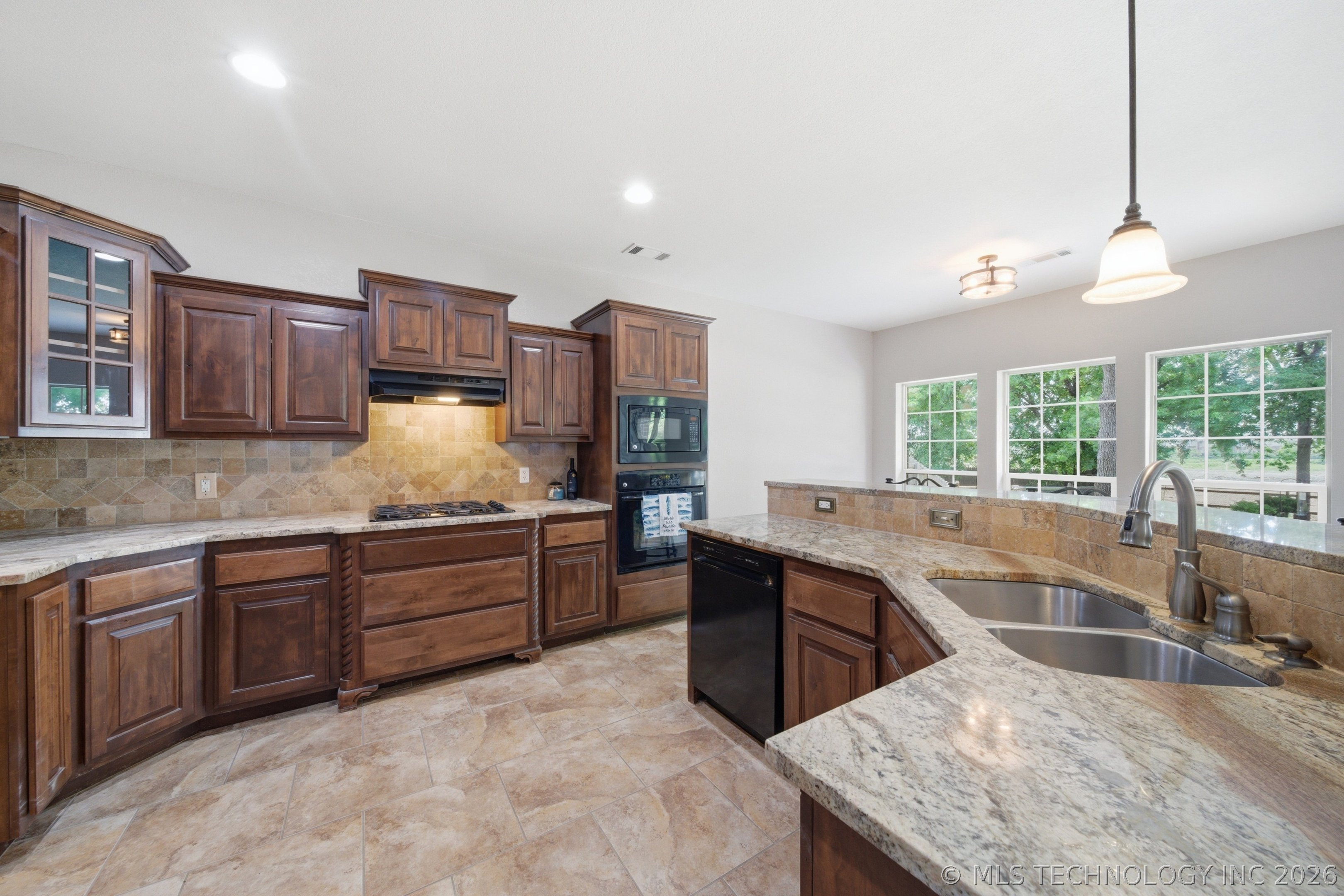 2828 N Juniper Place Broken Arrow OK 74012