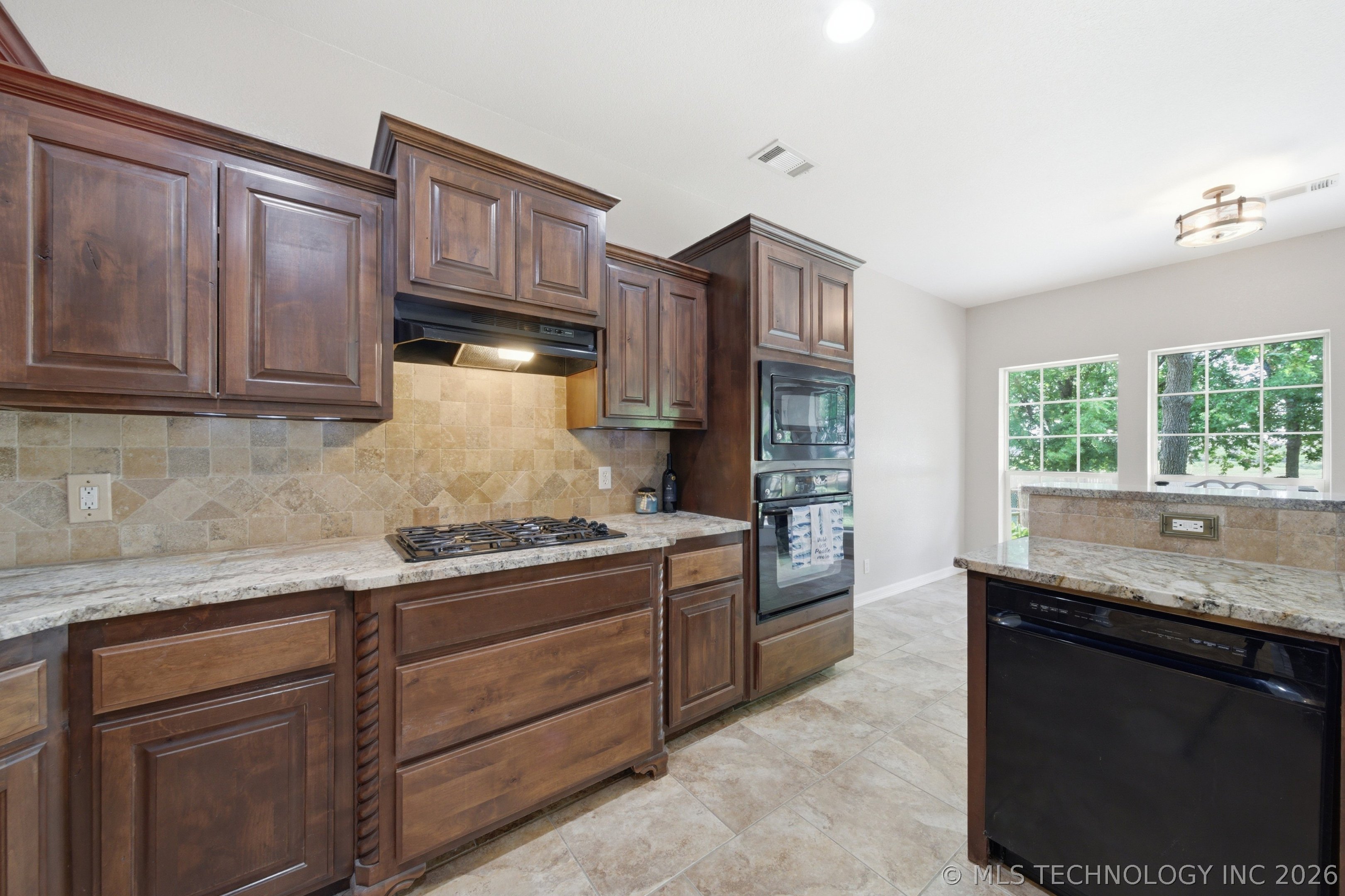 2828 N Juniper Place Broken Arrow OK 74012