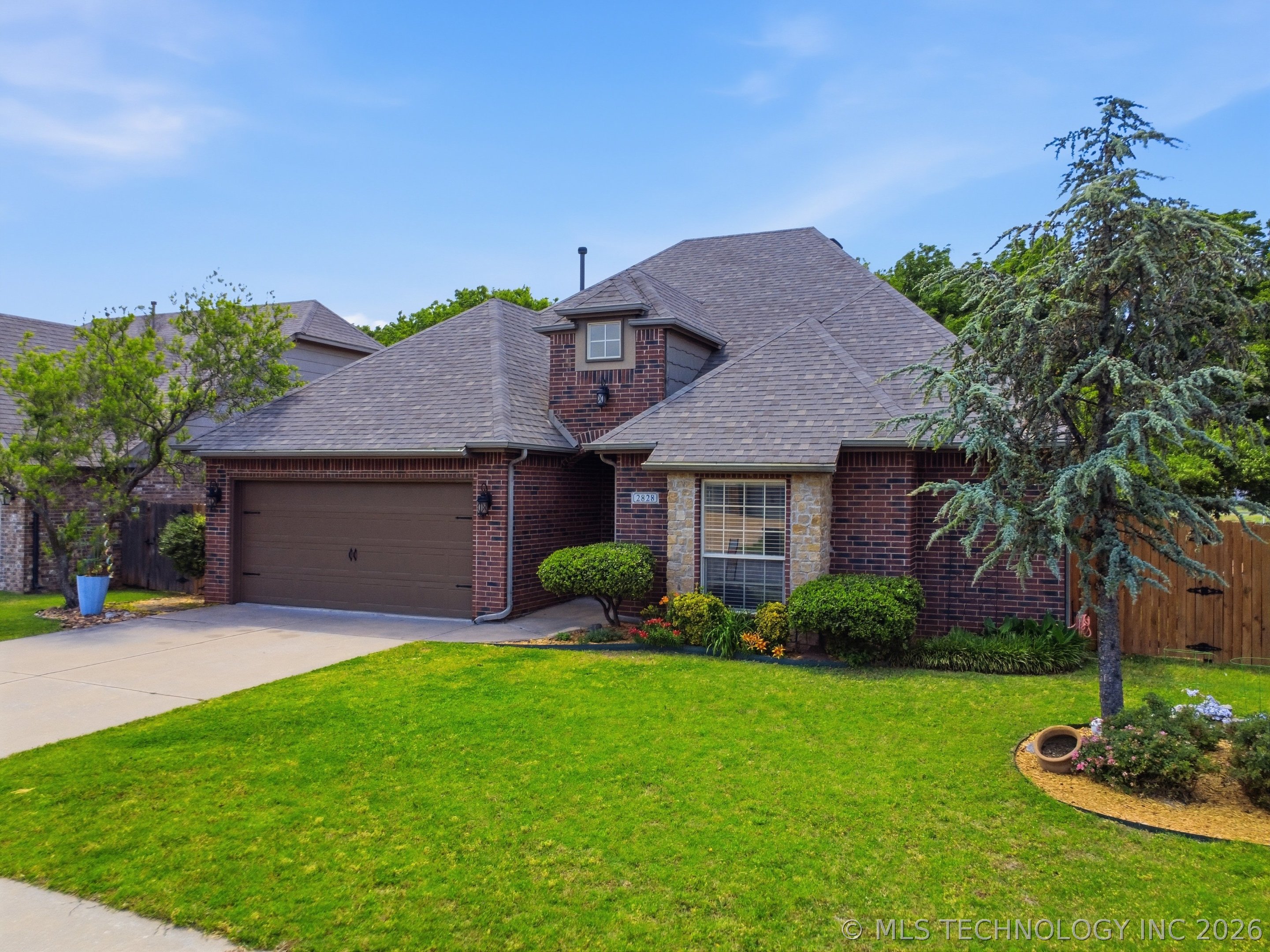 2828 N Juniper Place Broken Arrow OK 74012