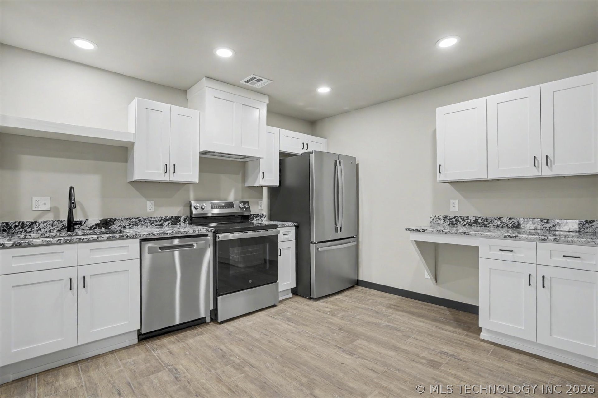 817 Henshaw Avenue Sapulpa OK 74066