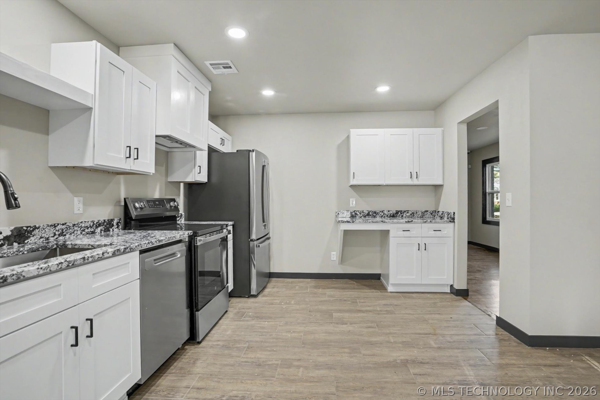 817 Henshaw Avenue Sapulpa OK 74066