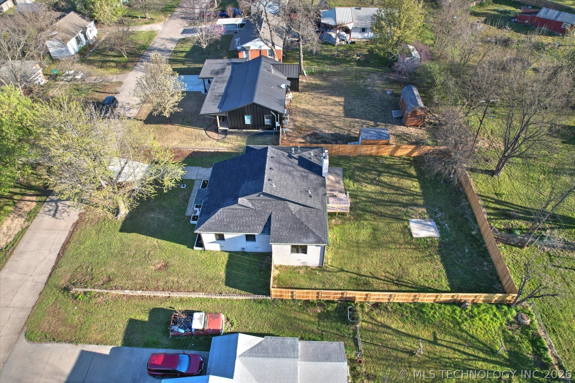 817 Henshaw Avenue Sapulpa OK 74066