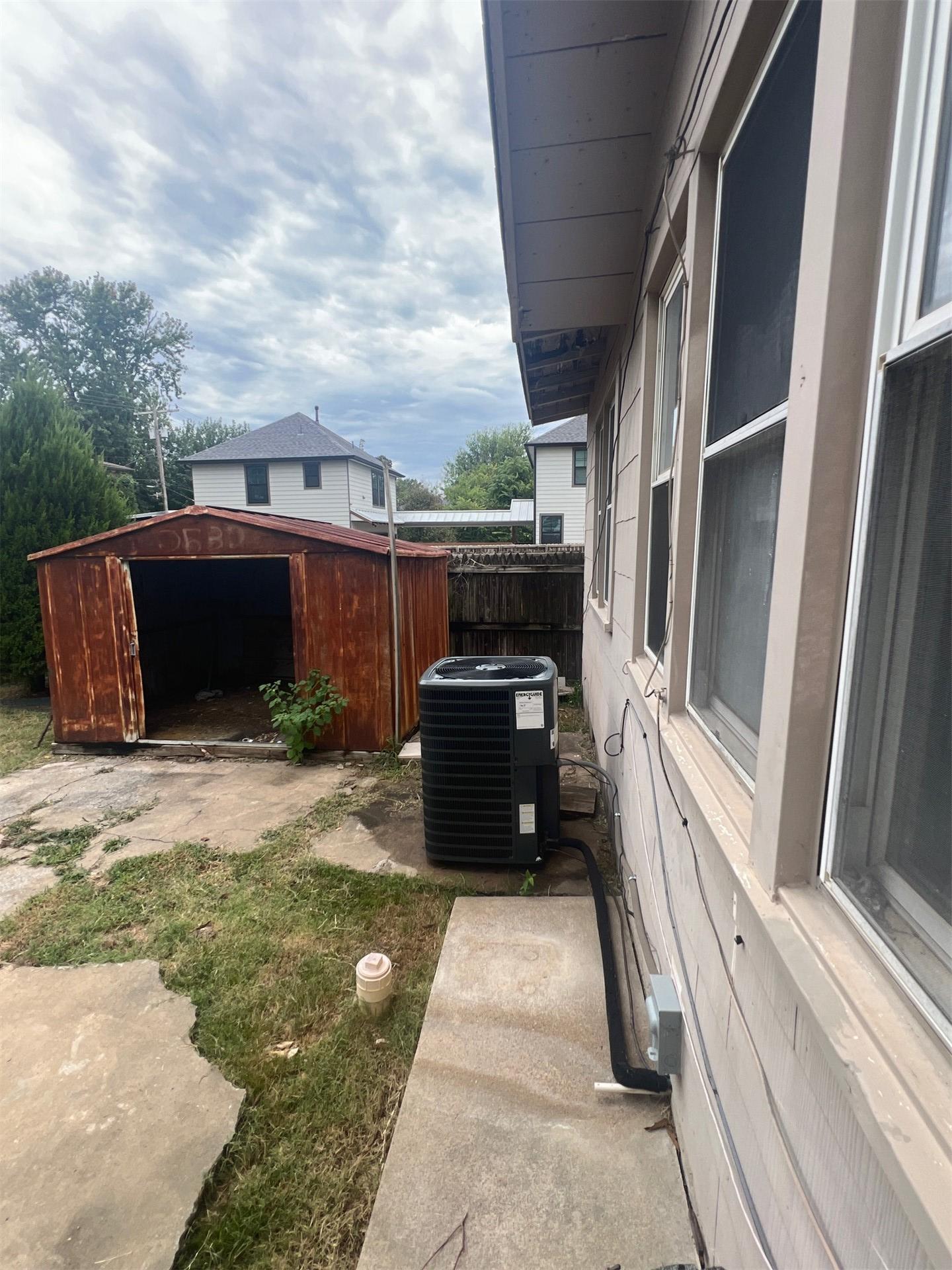 2532 E 7th Street Tulsa OK 74104