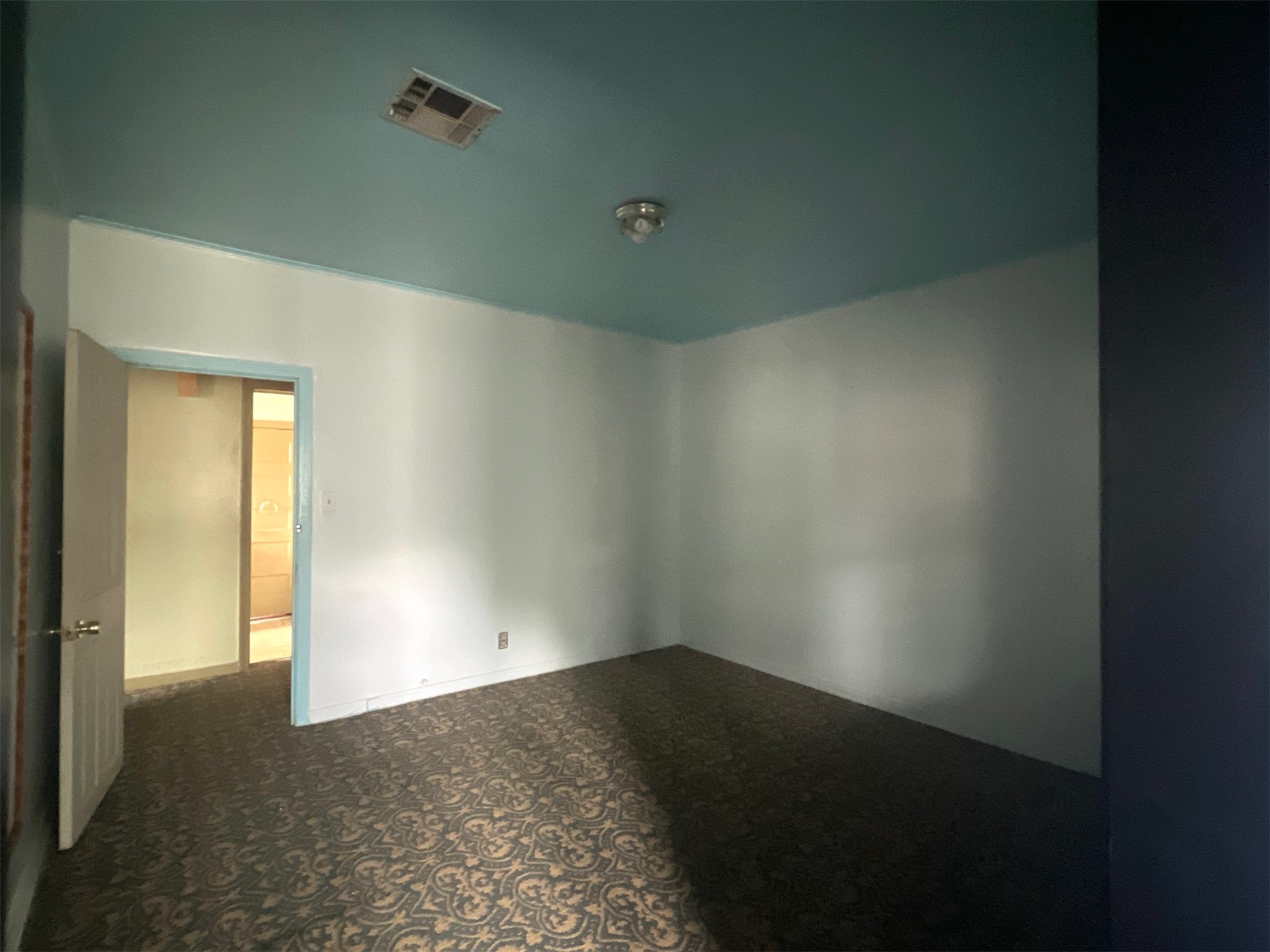2532 E 7th Street Tulsa OK 74104