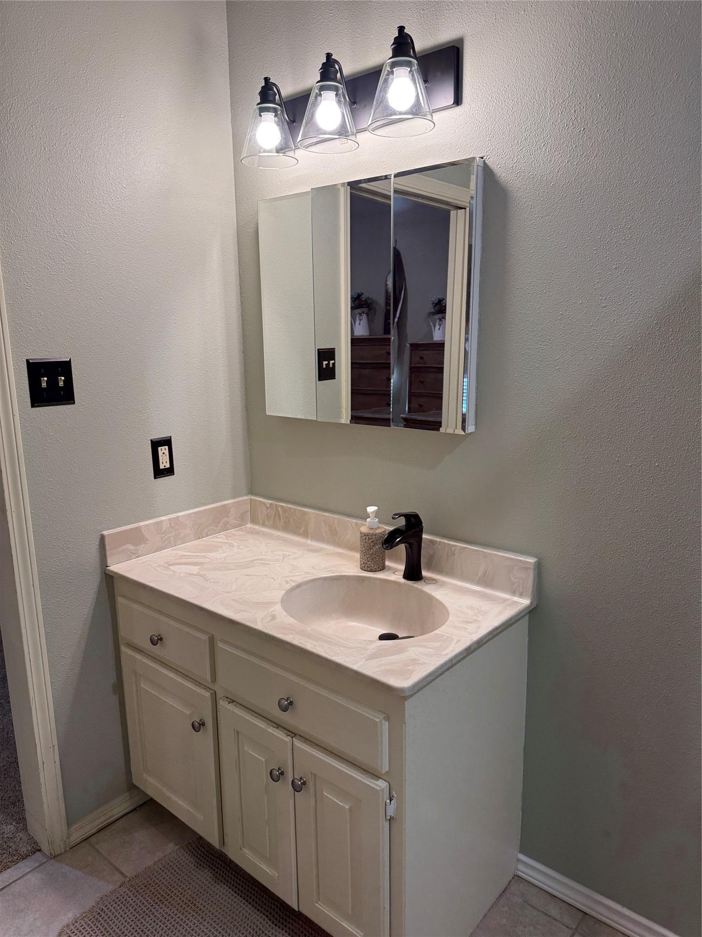 3 Turner Circle Burneyville OK 73430