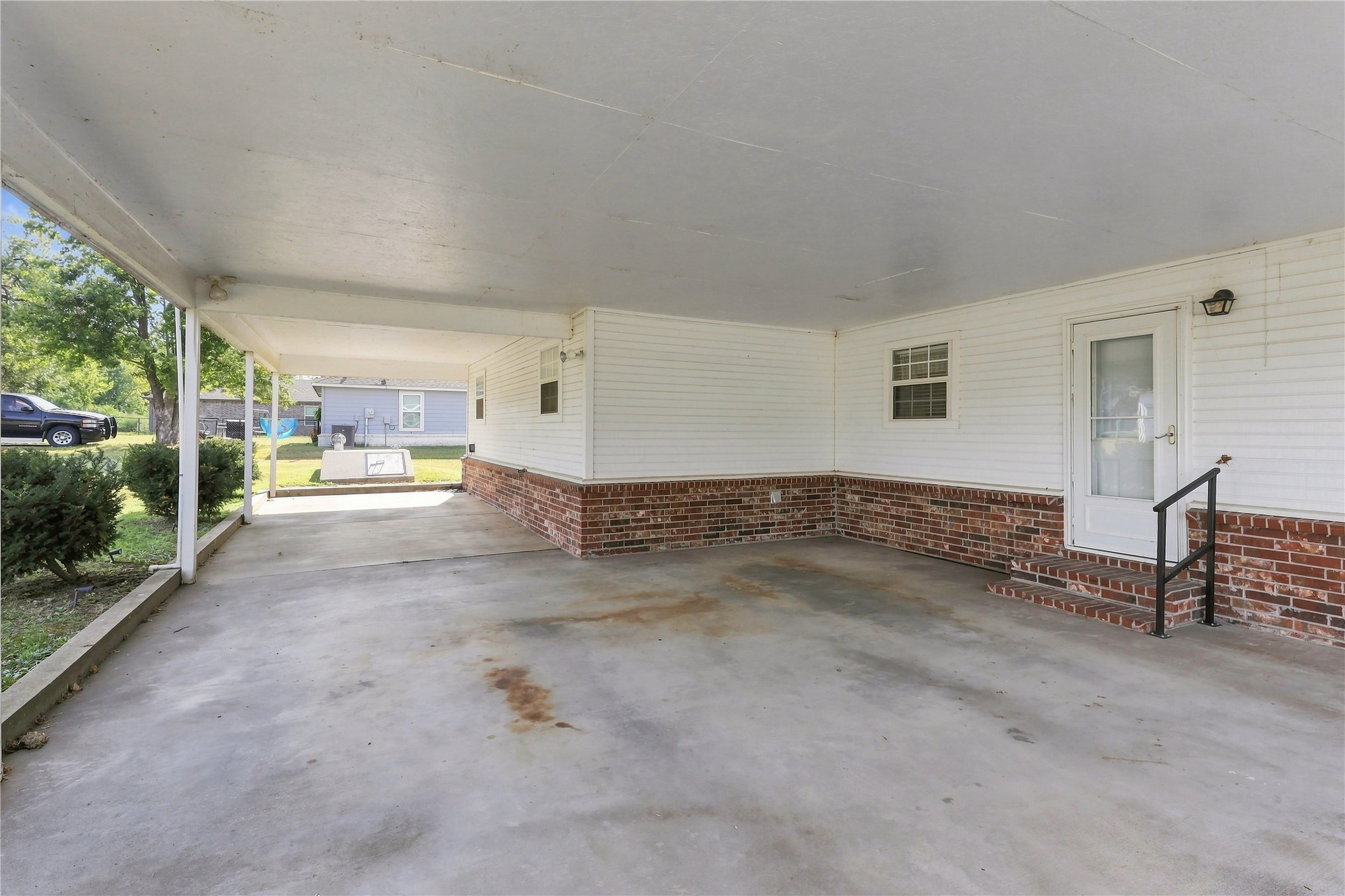 411 W Odle Street Salina OK 74365