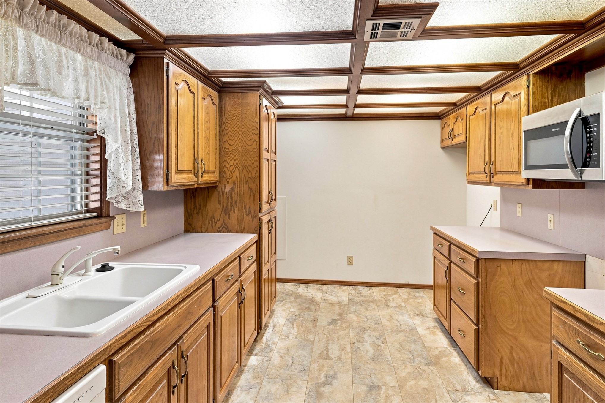 411 W Odle Street Salina OK 74365