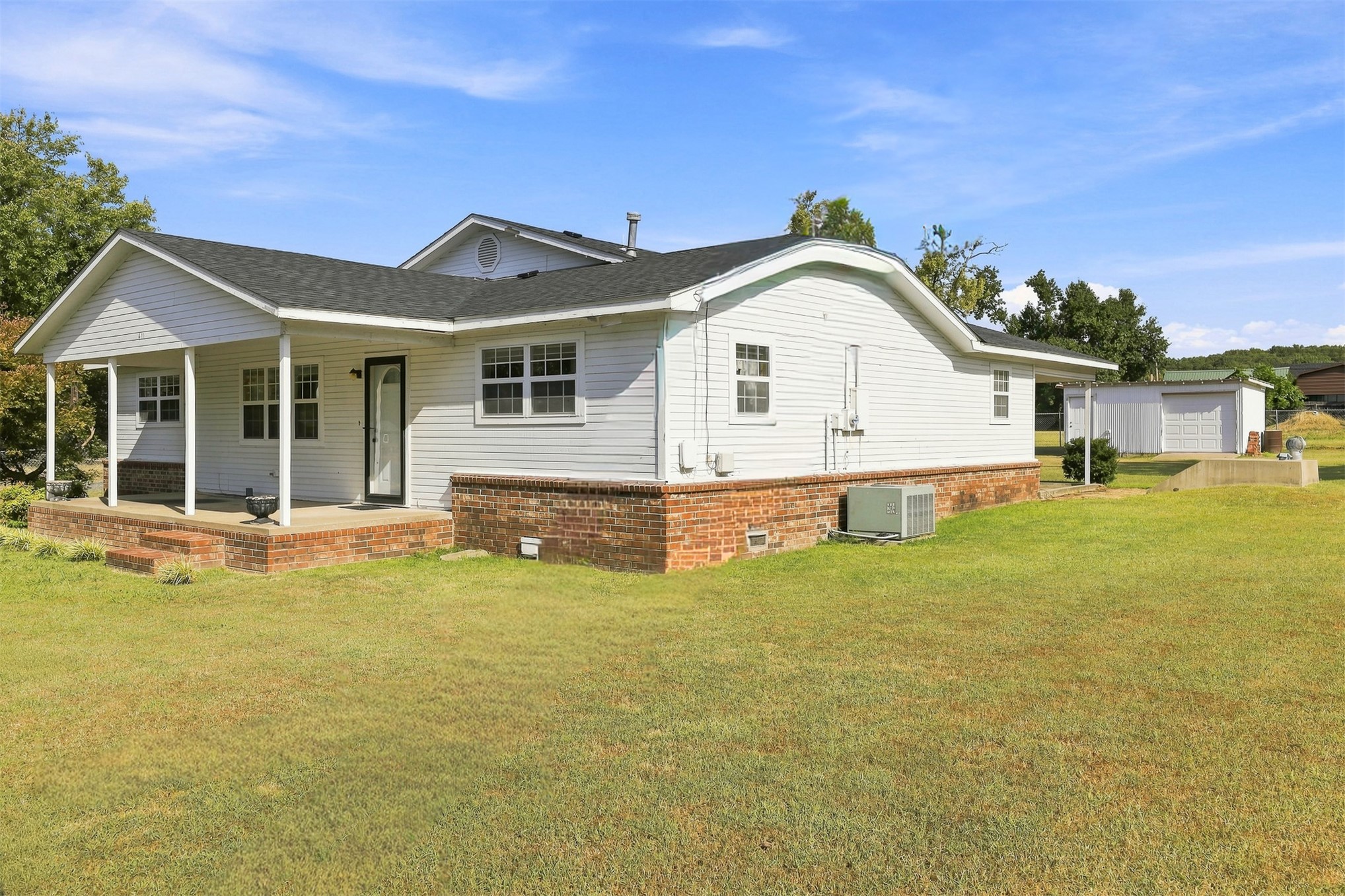 411 W Odle Street Salina OK 74365