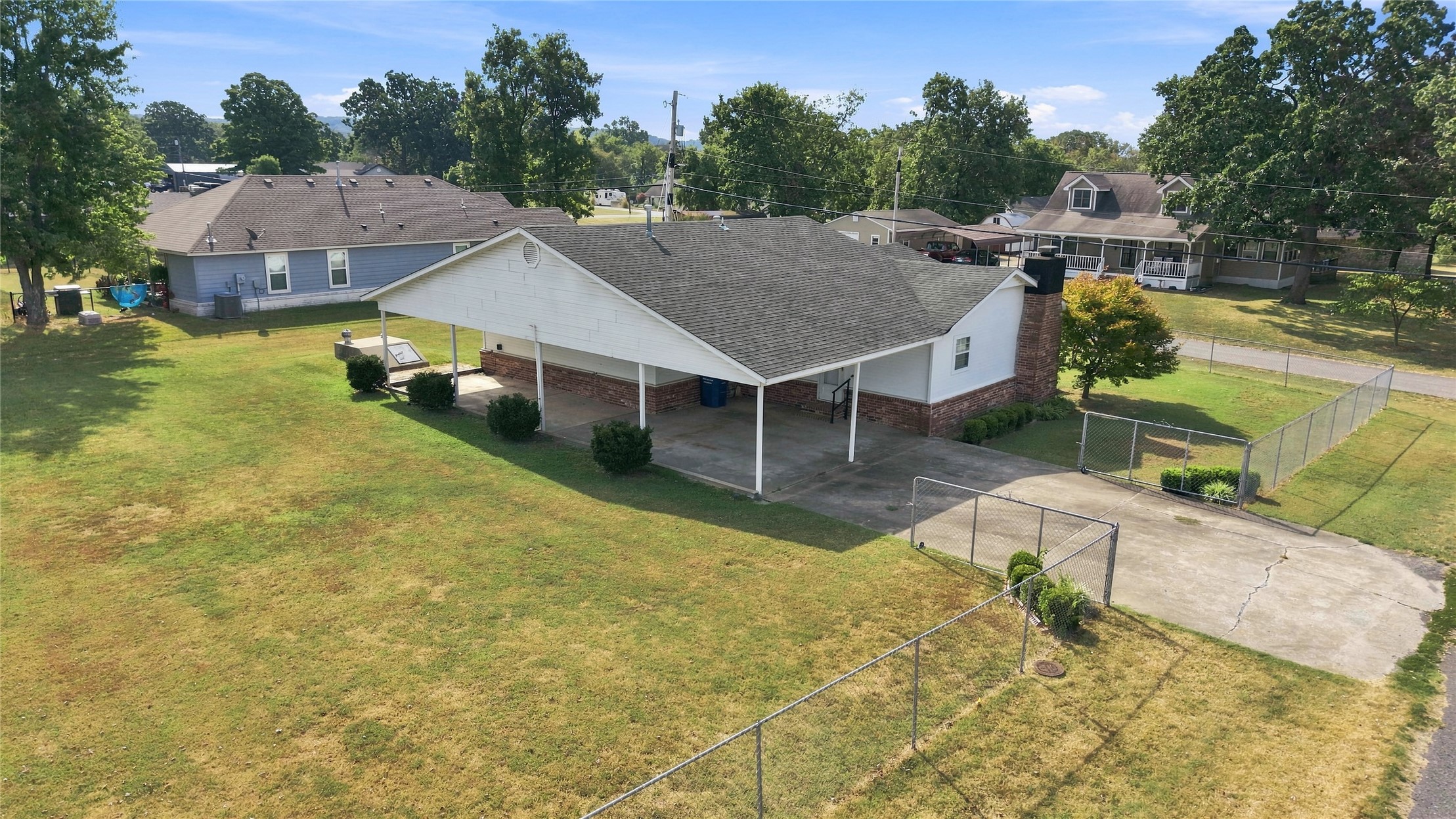 411 W Odle Street Salina OK 74365