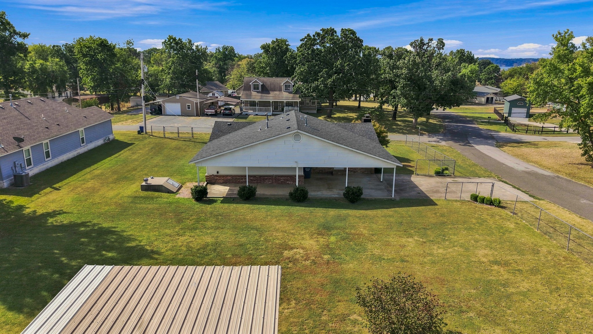 411 W Odle Street Salina OK 74365