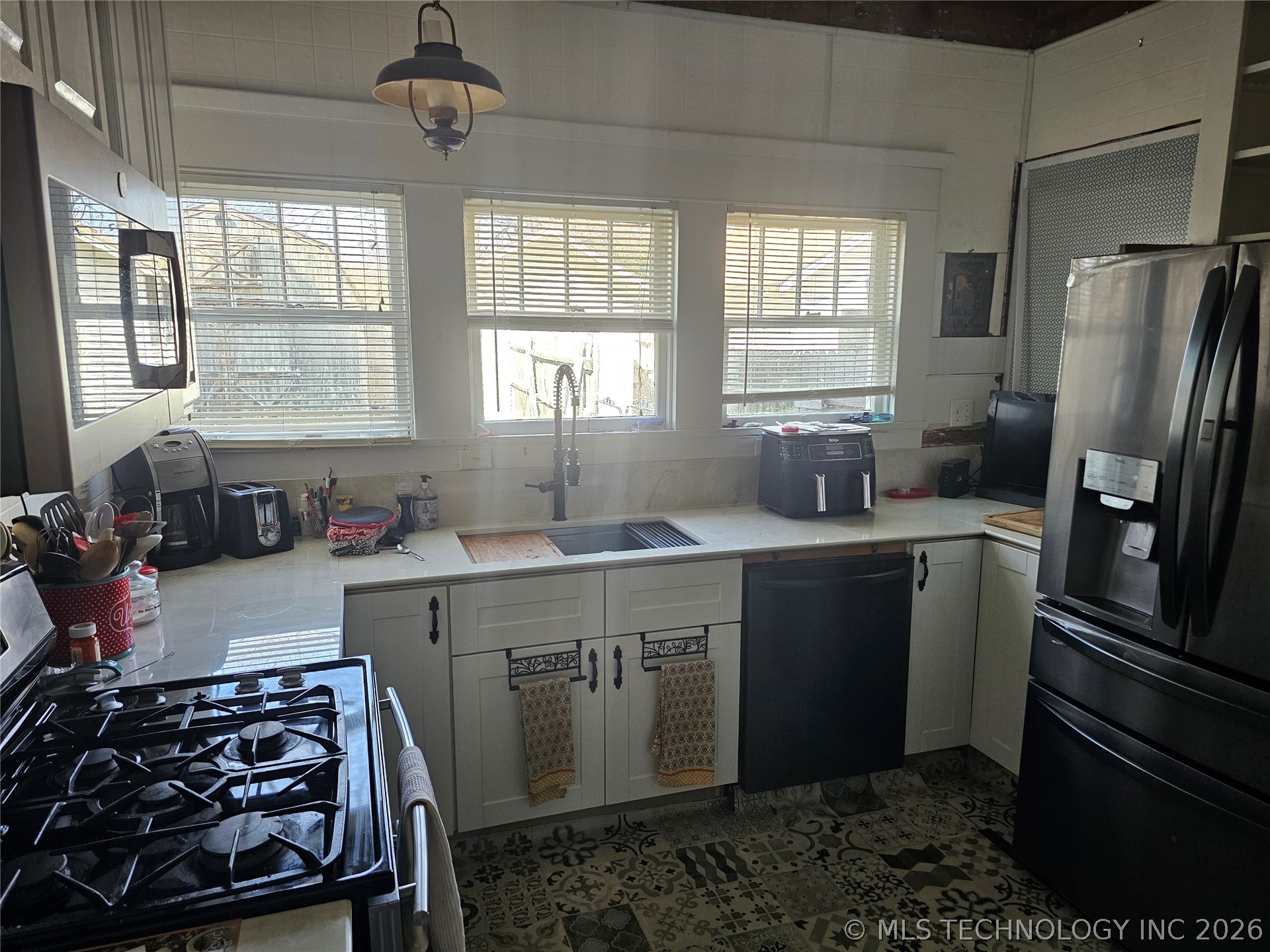 504 W Broadway Marietta OK 73448