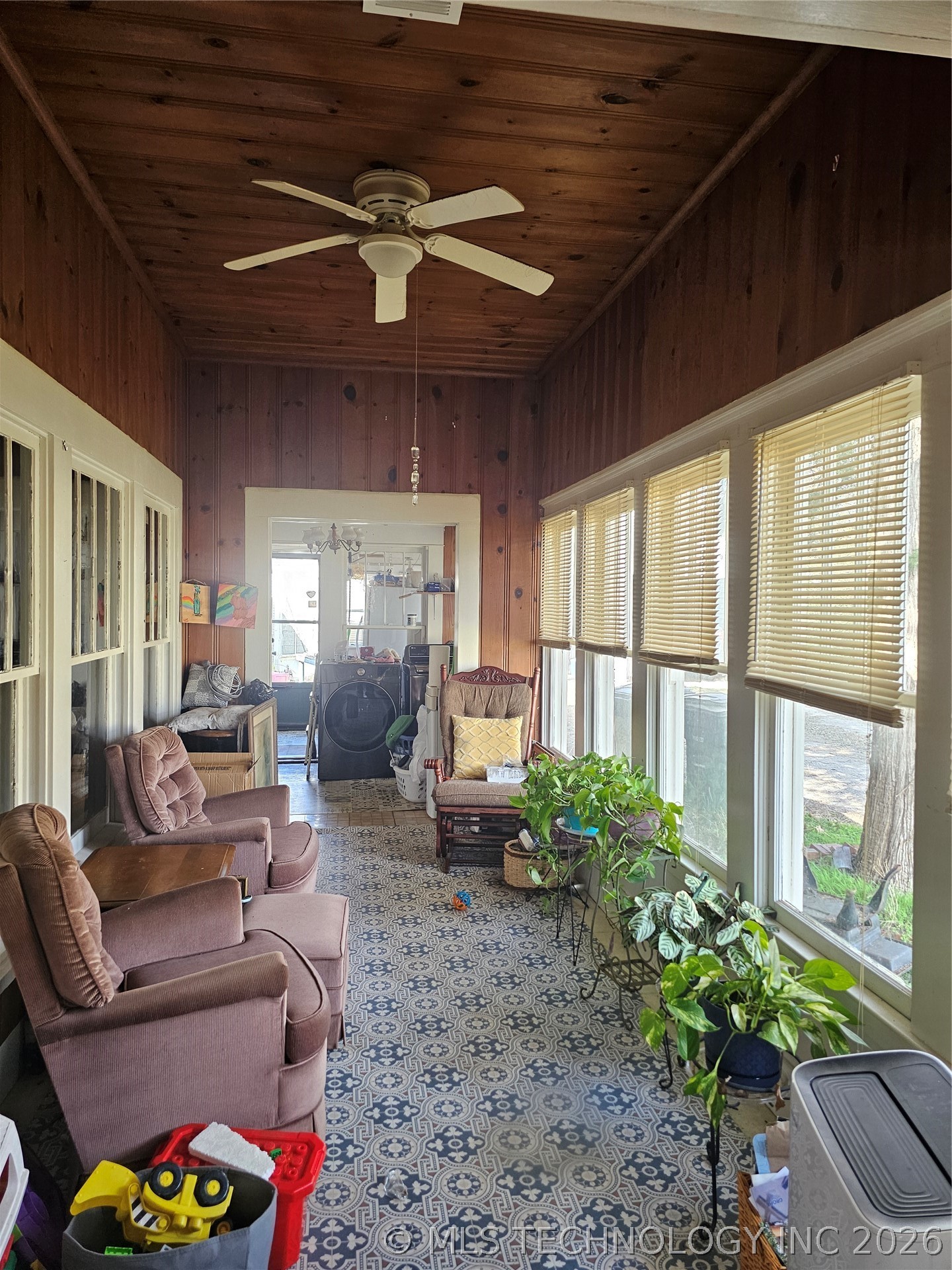 504 W Broadway Marietta OK 73448