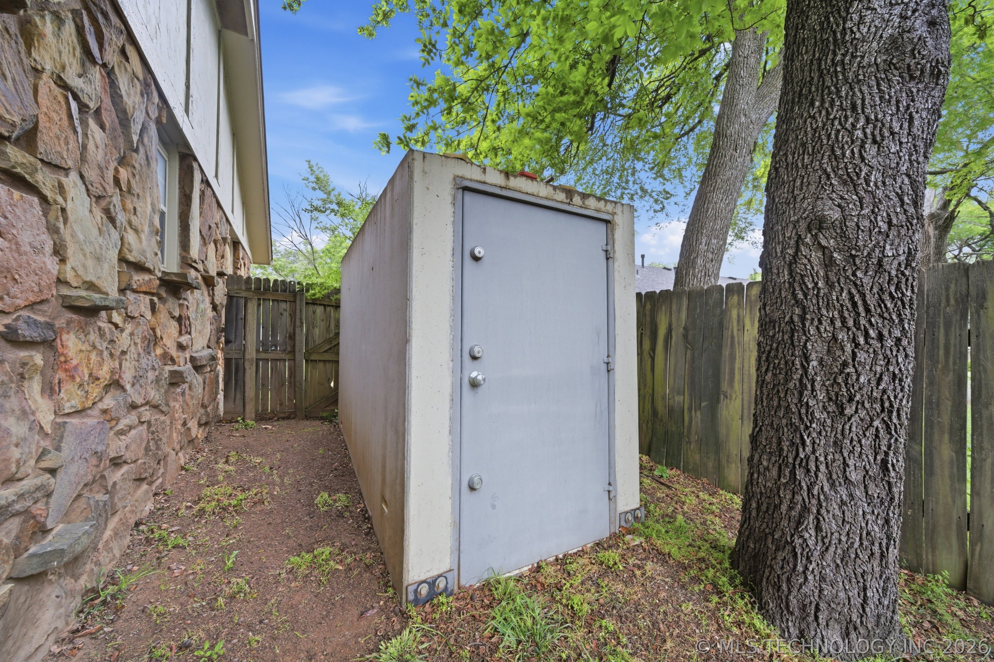 1005 E 12th Street Claremore OK 74017