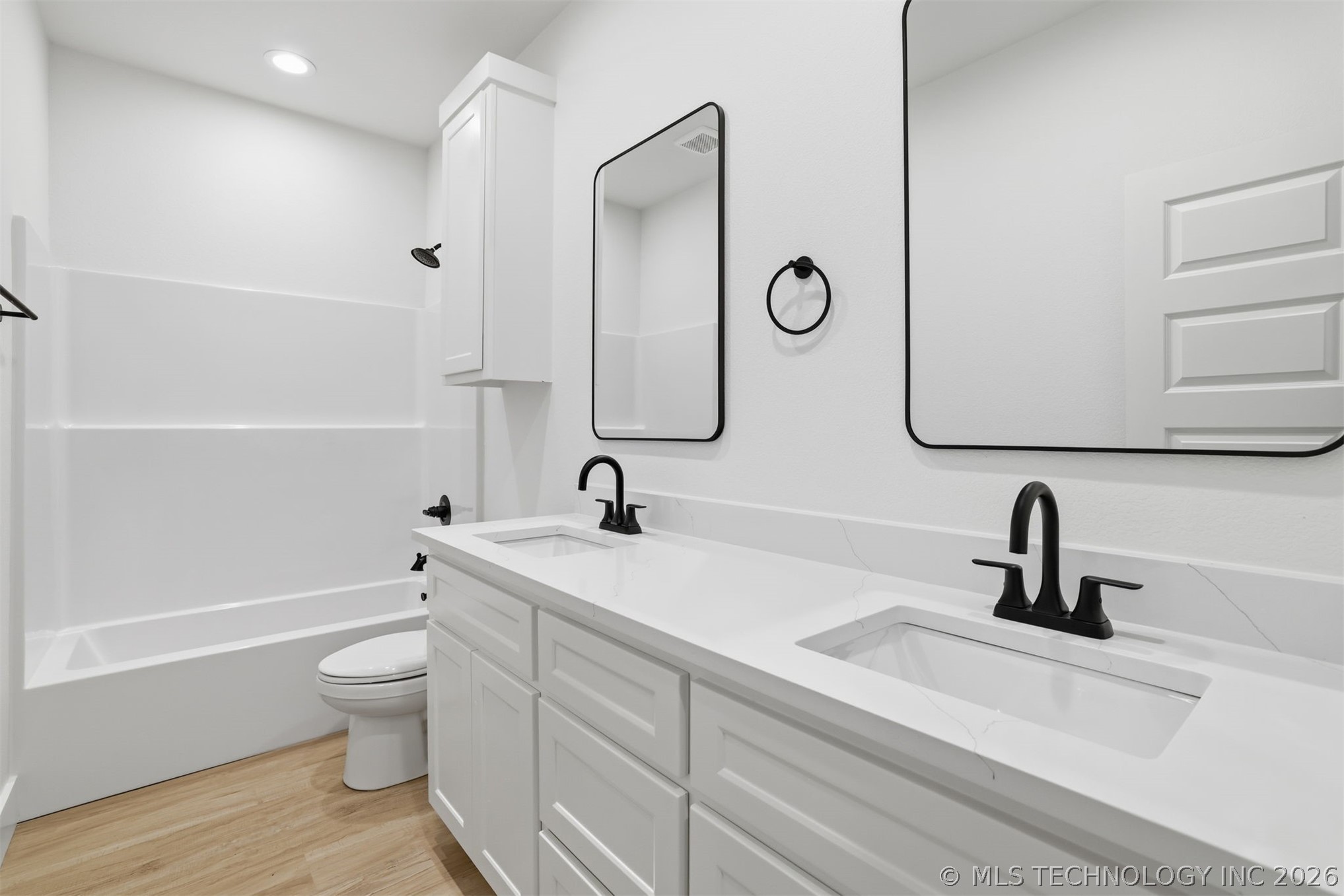 1906 Boxer Lane Durant OK 74701