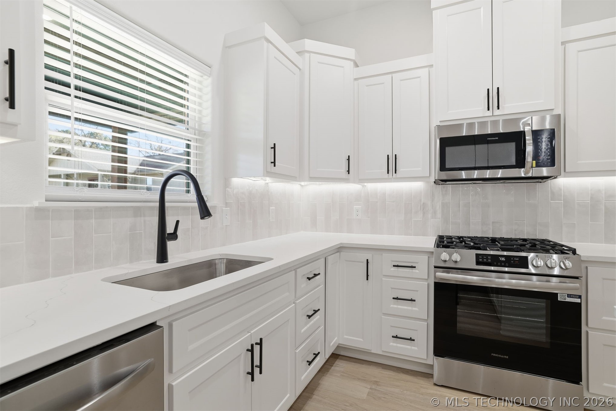 1906 Boxer Lane Durant OK 74701