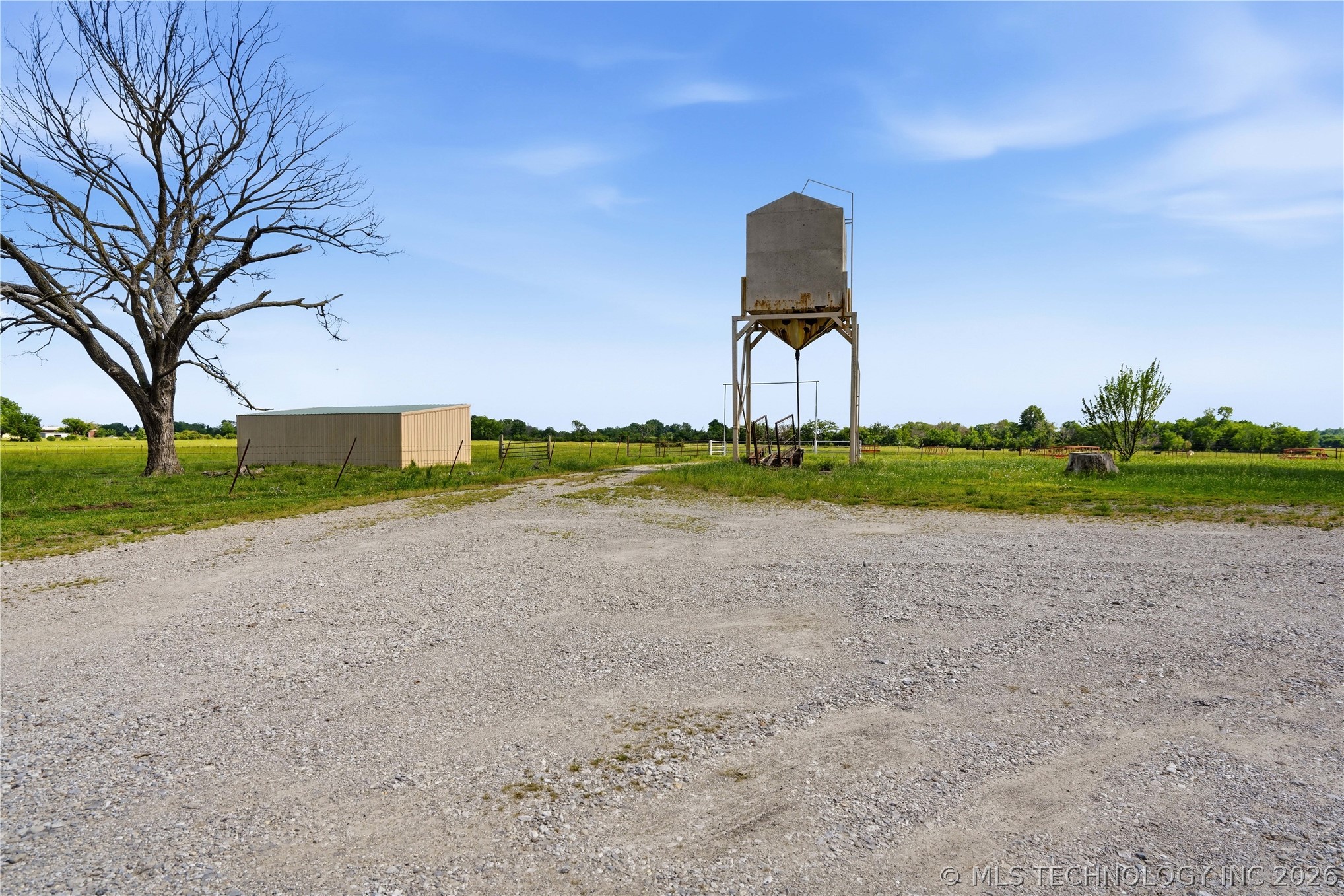 17220 62 Highway Morris OK 74445