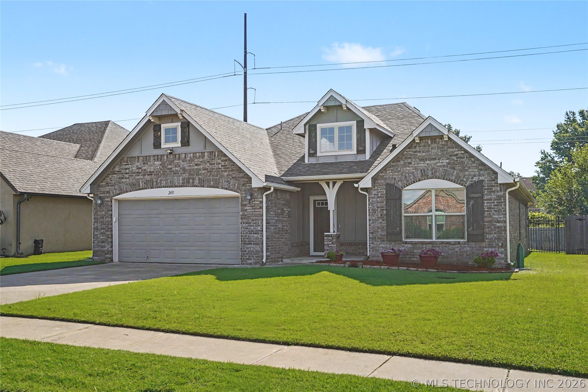 2433 S Maple Avenue Broken Arrow OK 74012