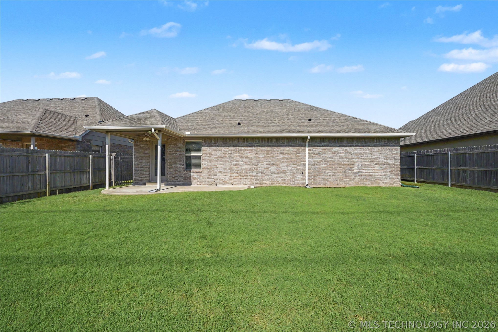 2433 S Maple Avenue Broken Arrow OK 74012
