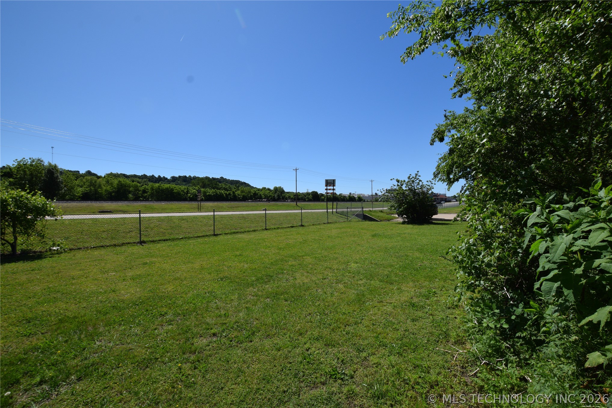 13 W Chestnut Street Stilwell OK 74960