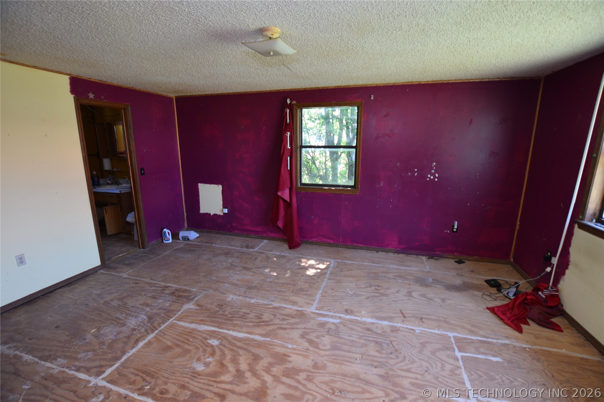 13 W Chestnut Street Stilwell OK 74960