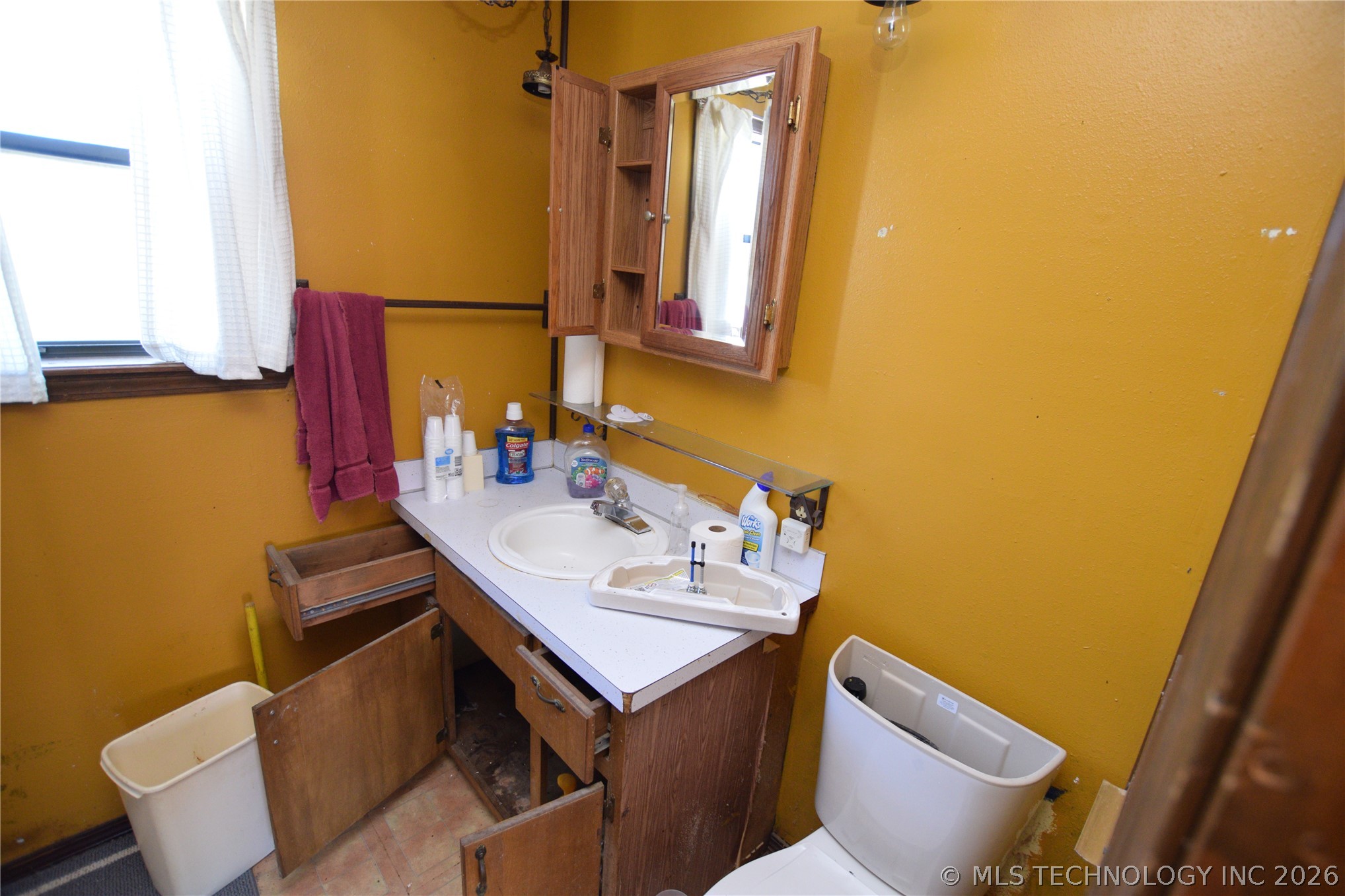 13 W Chestnut Street Stilwell OK 74960