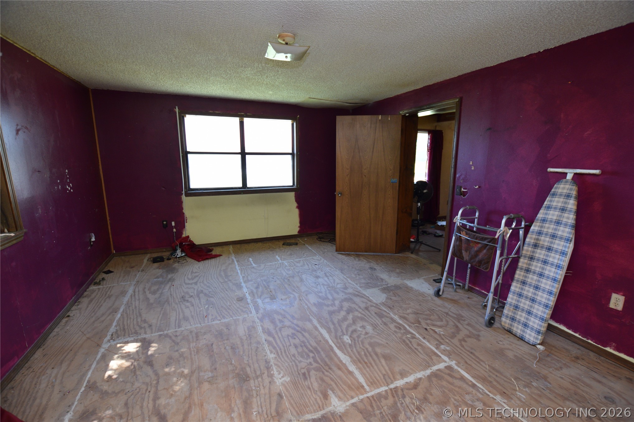 13 W Chestnut Street Stilwell OK 74960