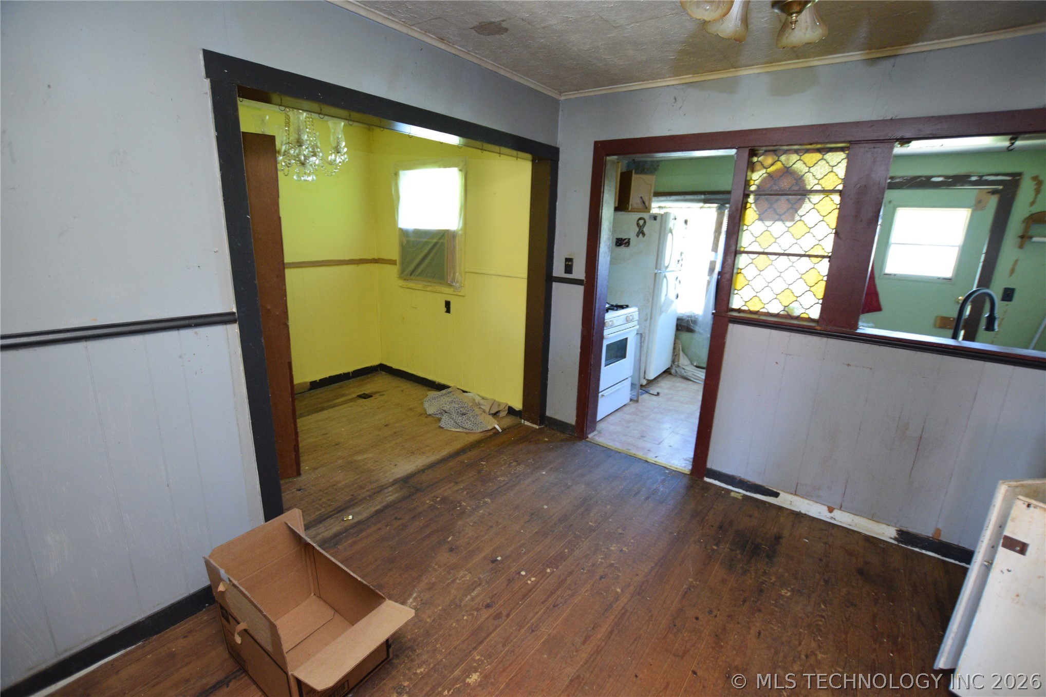 13 W Chestnut Street Stilwell OK 74960