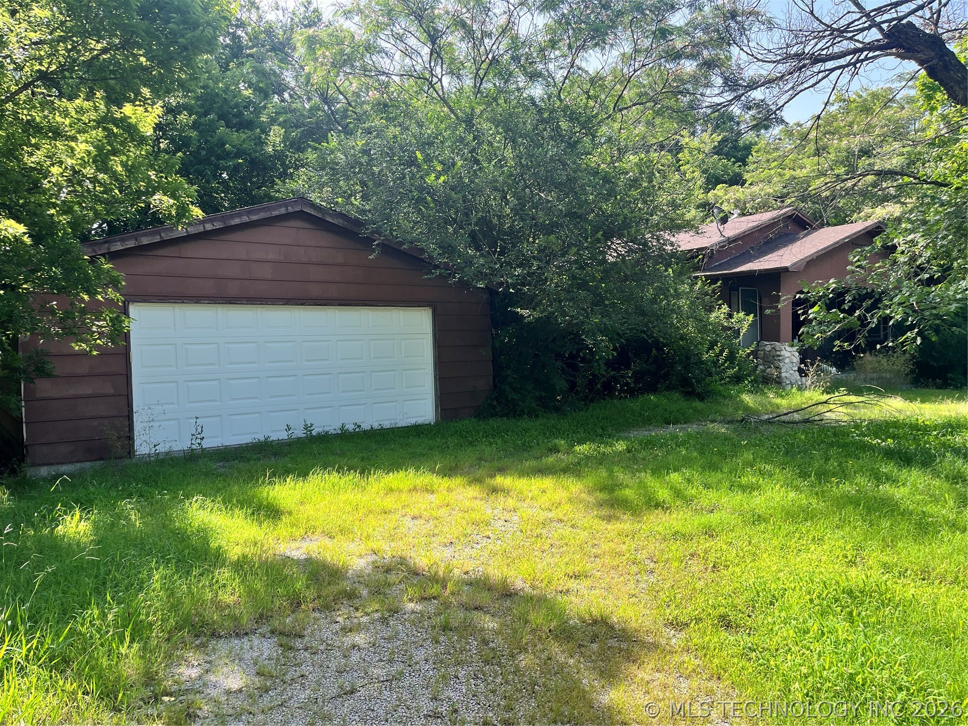 433 S Pecan Street Nowata OK 74048