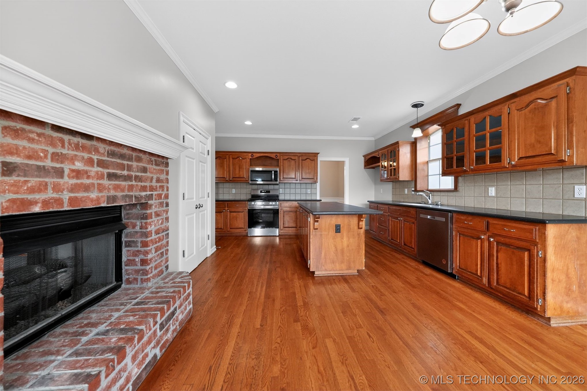 1907 W Rockport Place Broken Arrow OK 74012