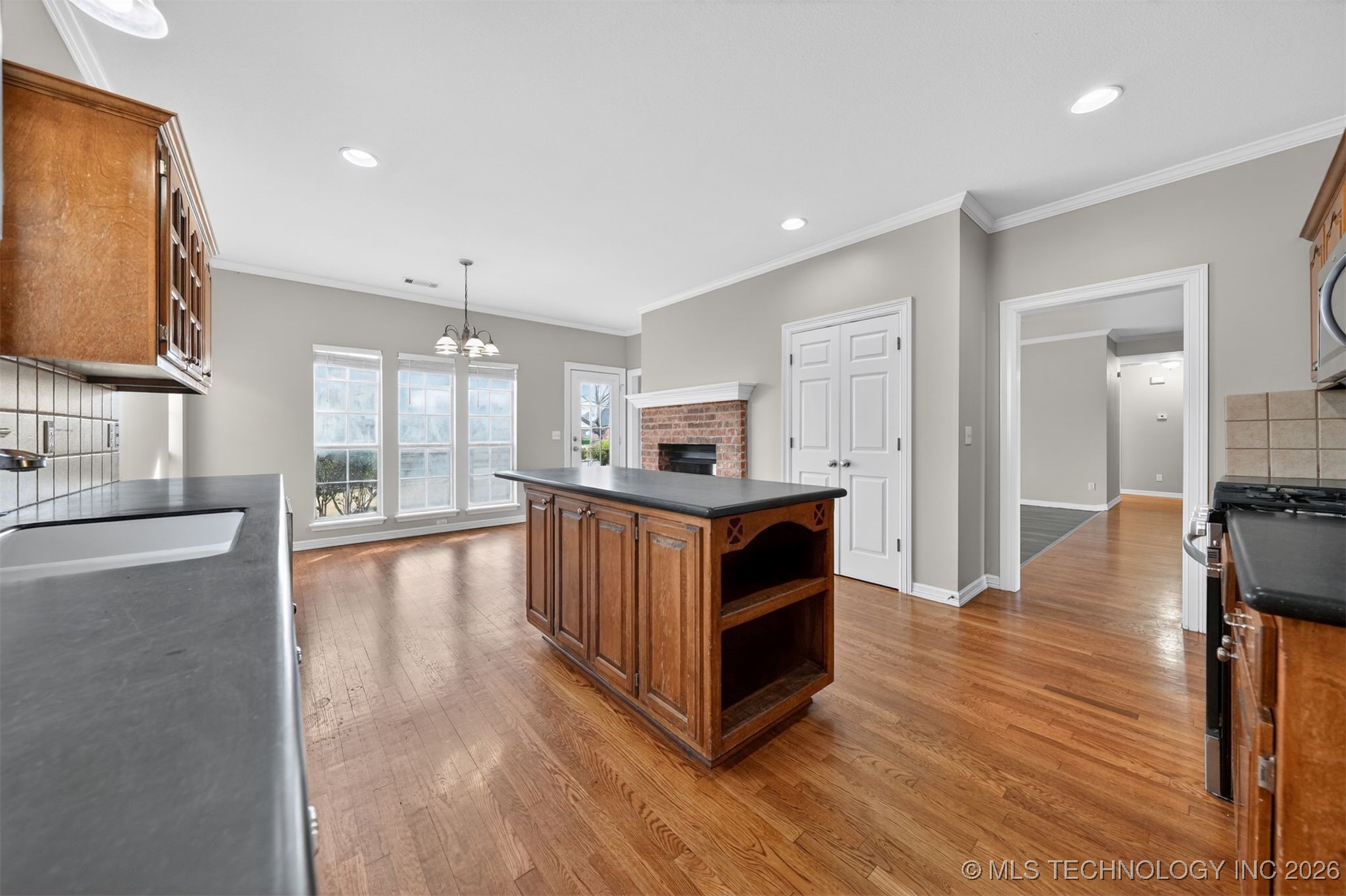 1907 W Rockport Place Broken Arrow OK 74012