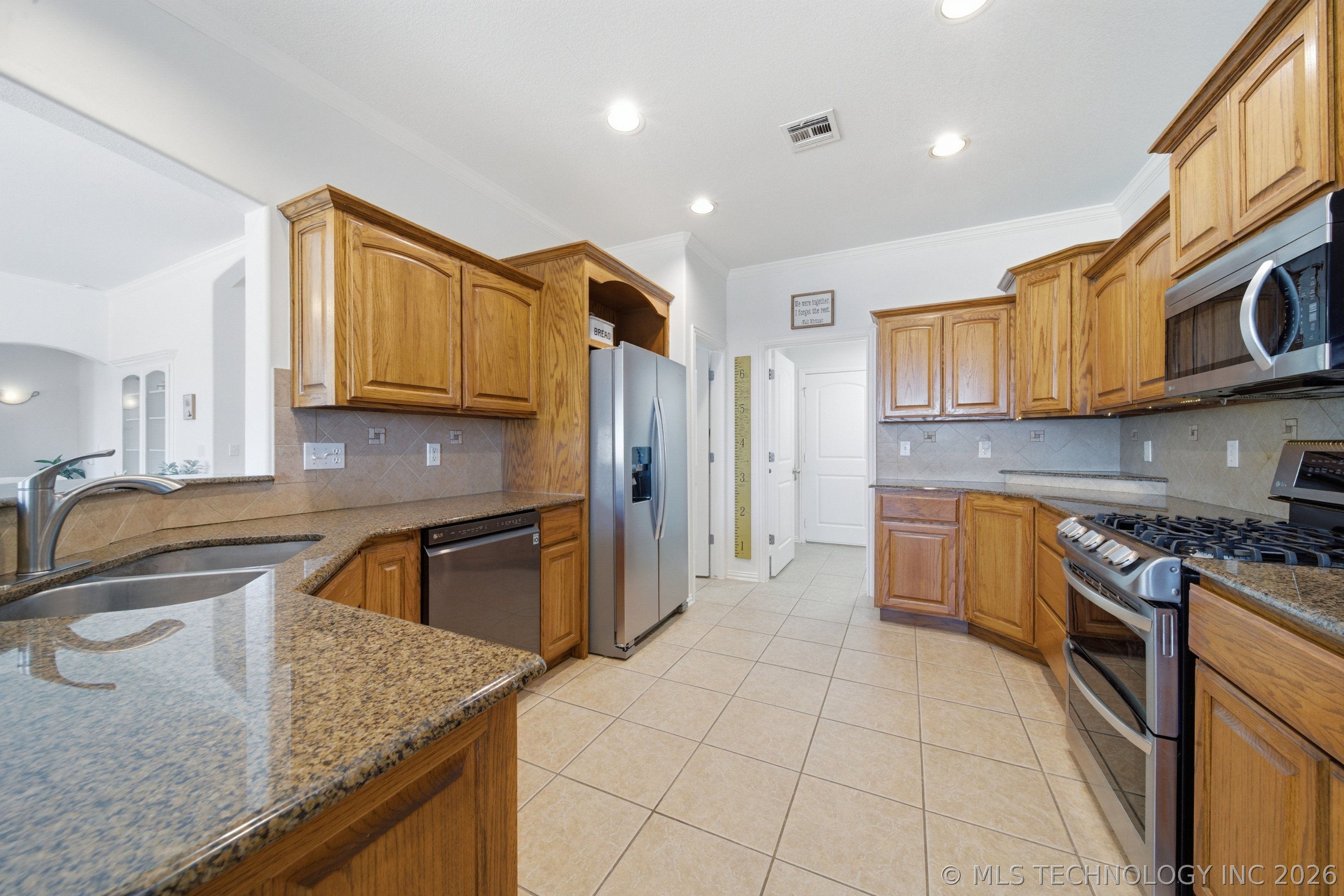 1825 E Montgomery Street Broken Arrow OK 74012