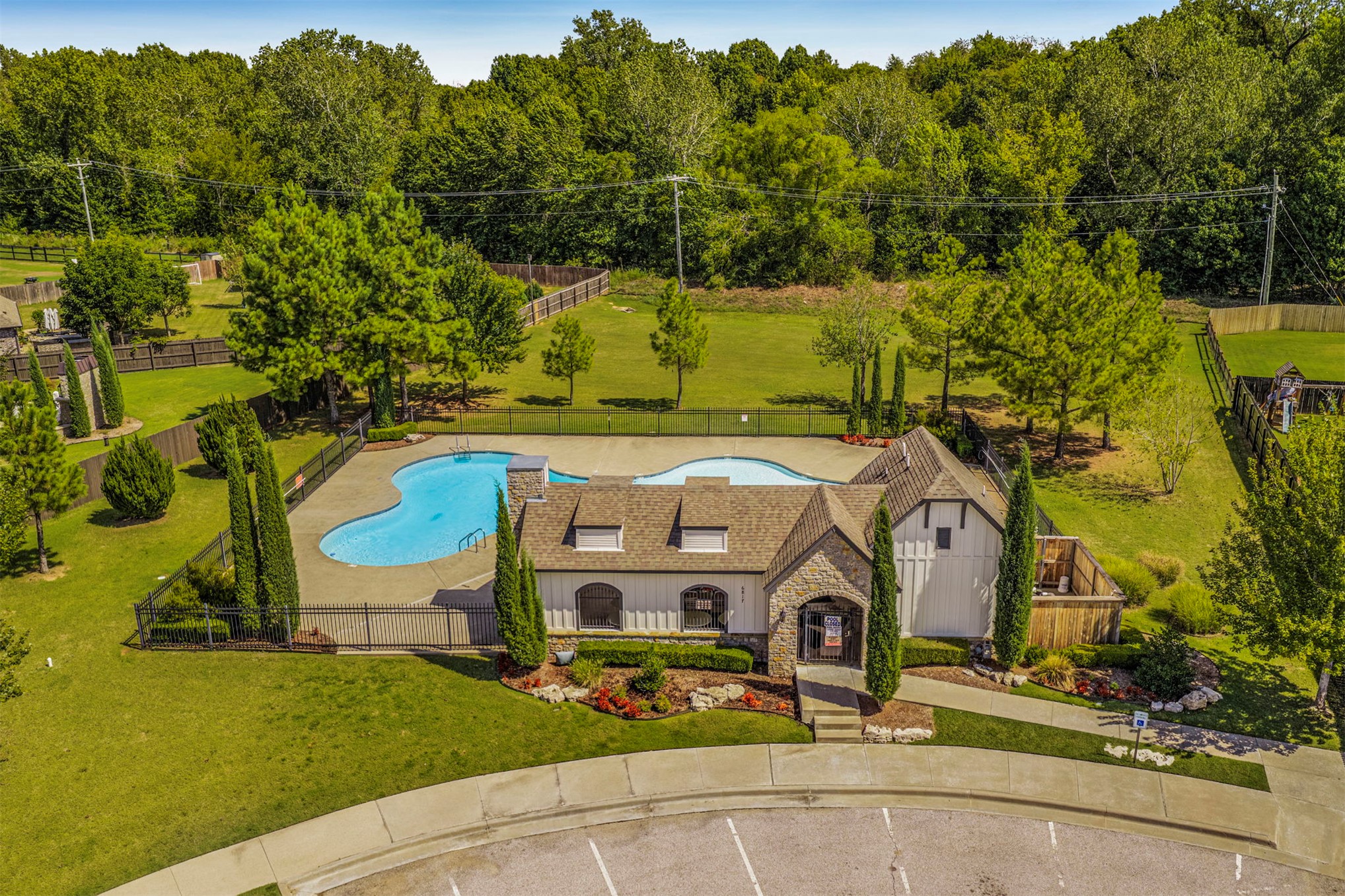 2612 W Van Buren Court Broken Arrow OK 74011