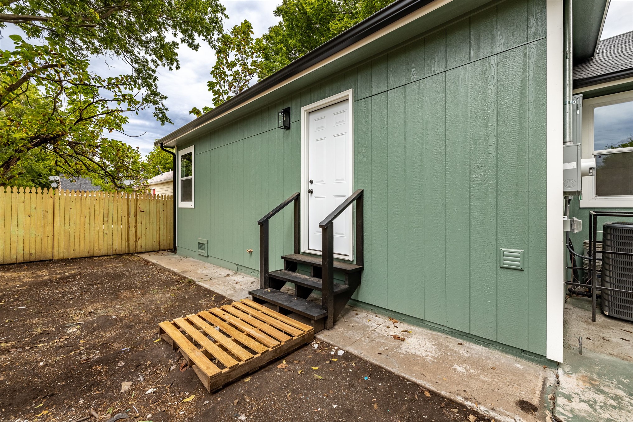1532 N Kingston Place Tulsa OK 74115