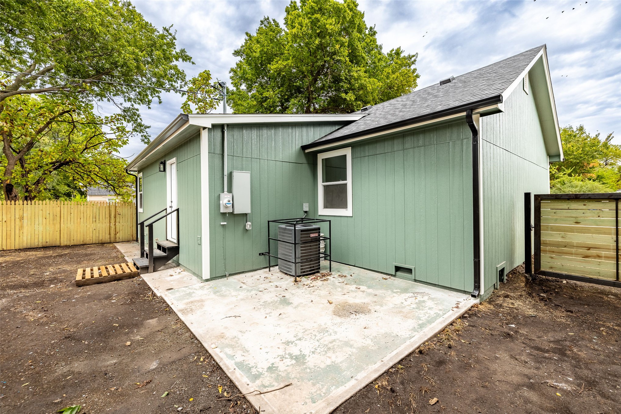 1532 N Kingston Place Tulsa OK 74115