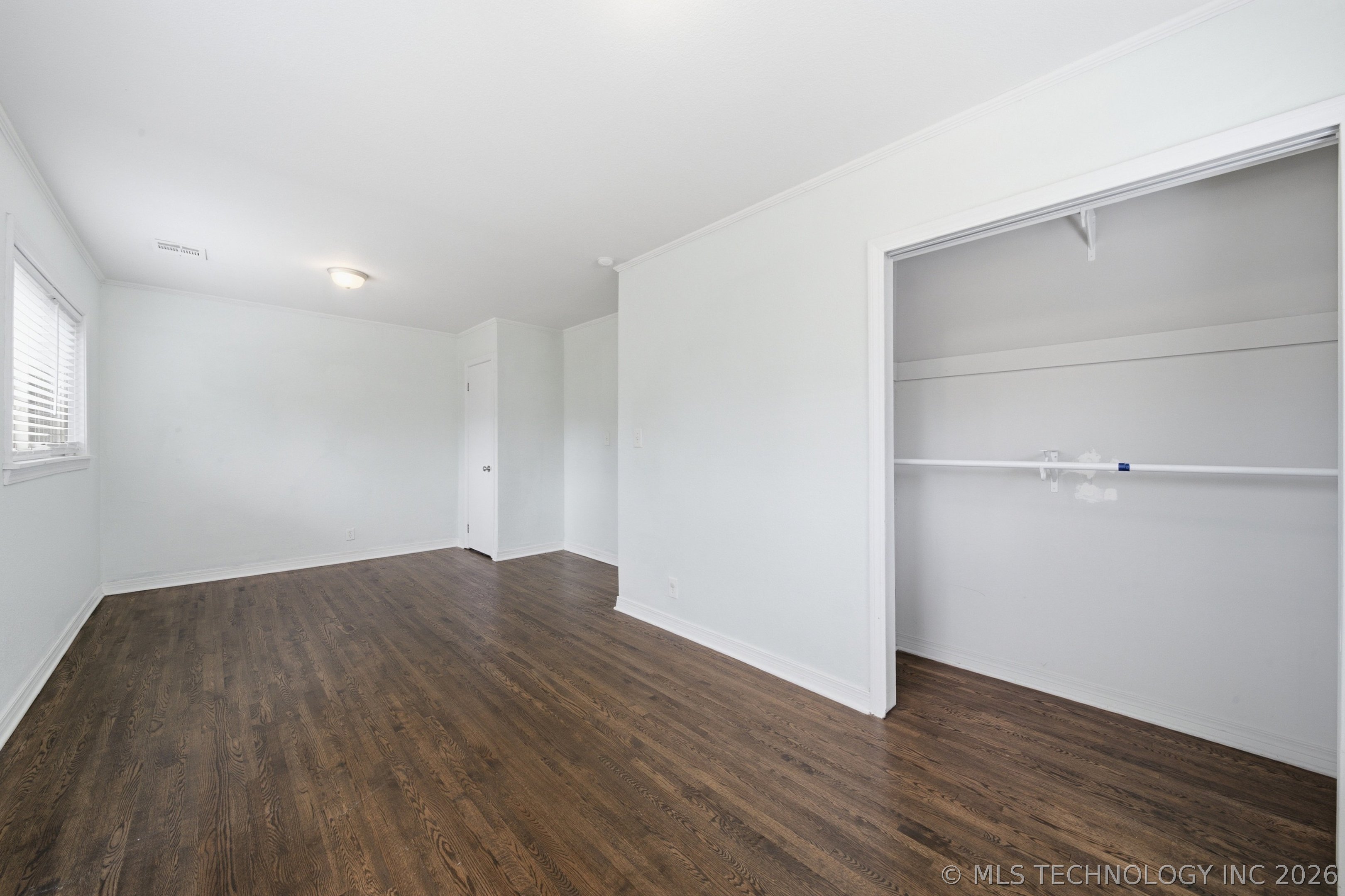 1552 E 49th Place Tulsa OK 74105