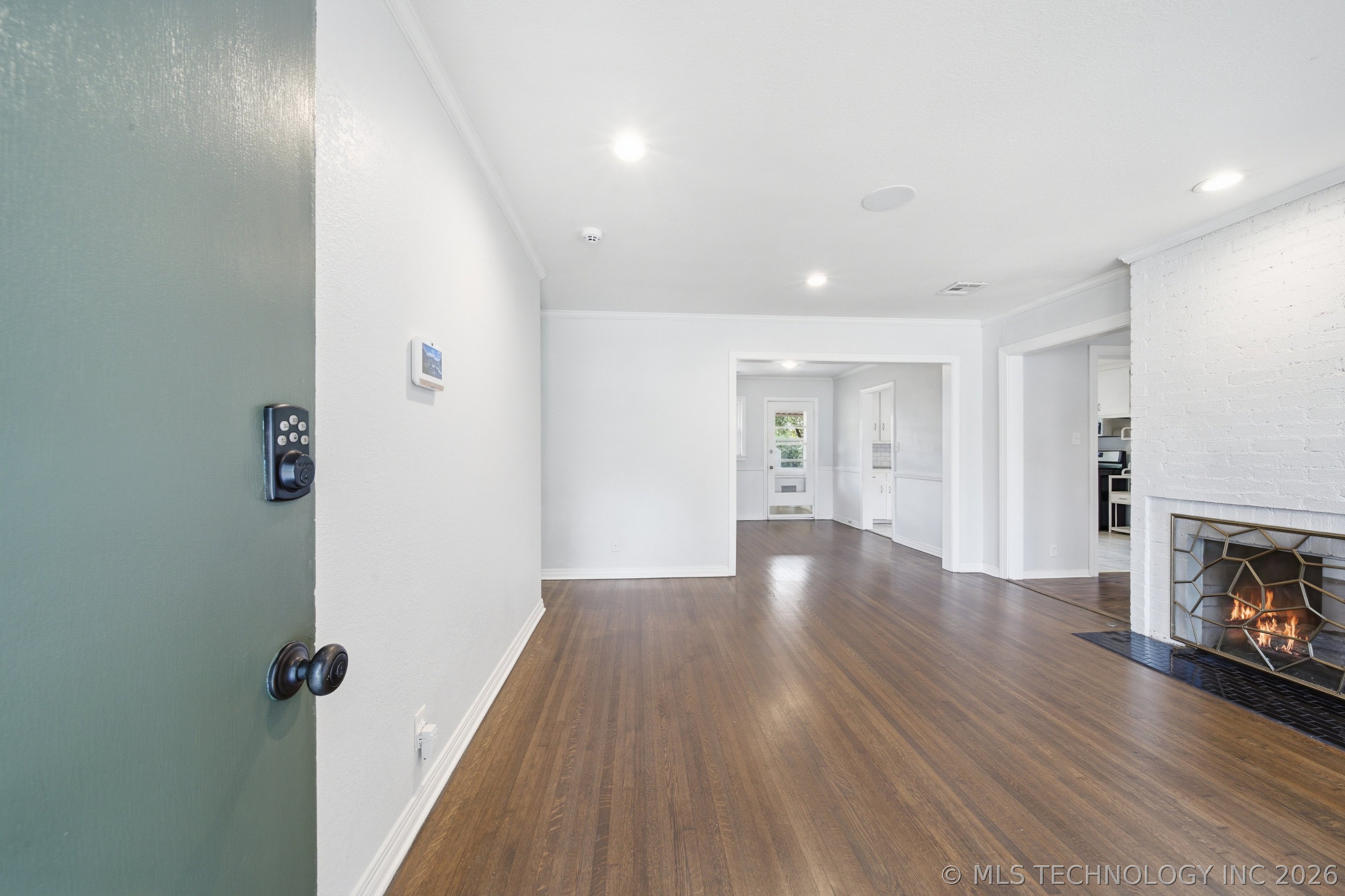 1552 E 49th Place Tulsa OK 74105
