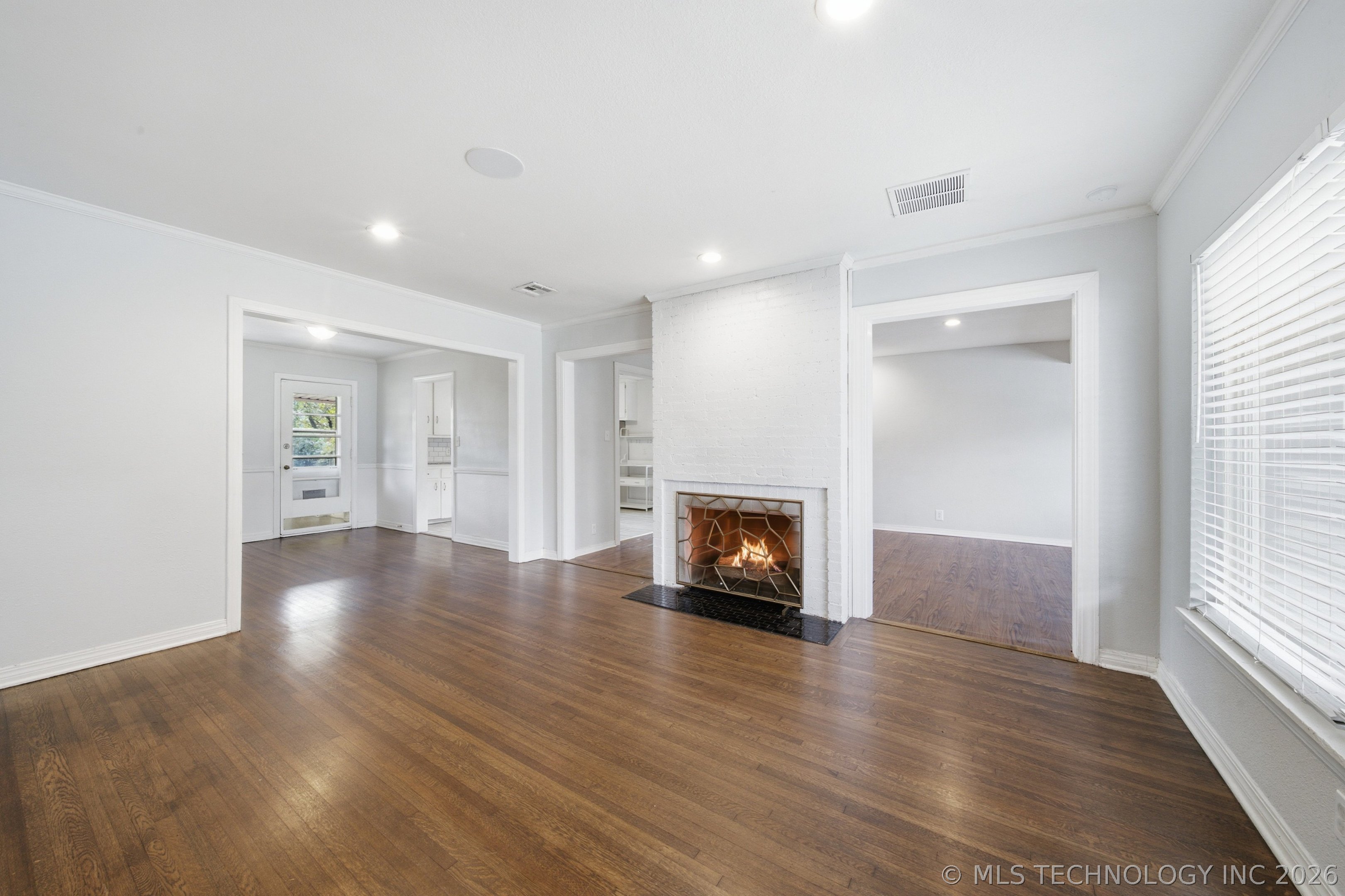 1552 E 49th Place Tulsa OK 74105