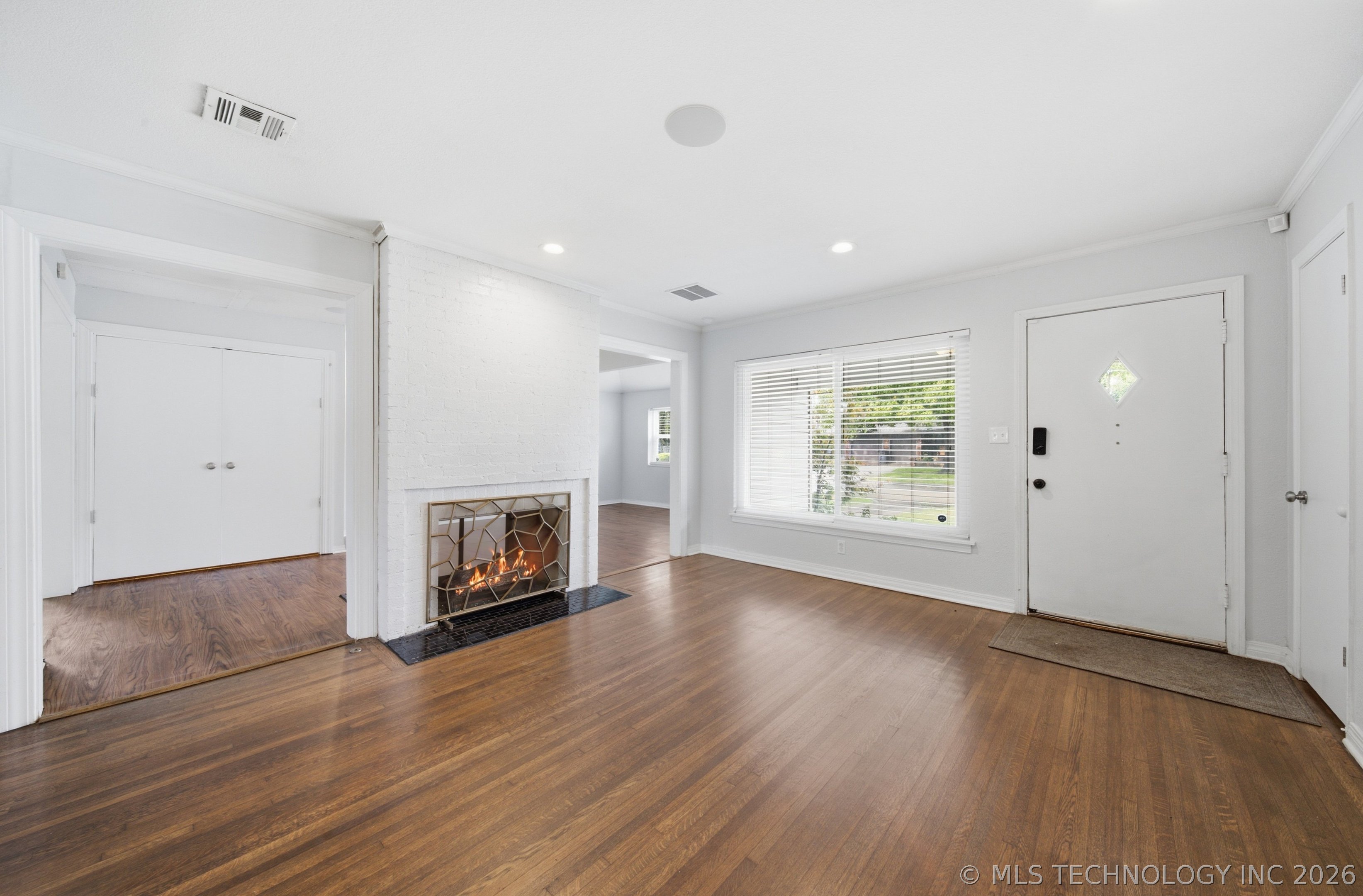 1552 E 49th Place Tulsa OK 74105