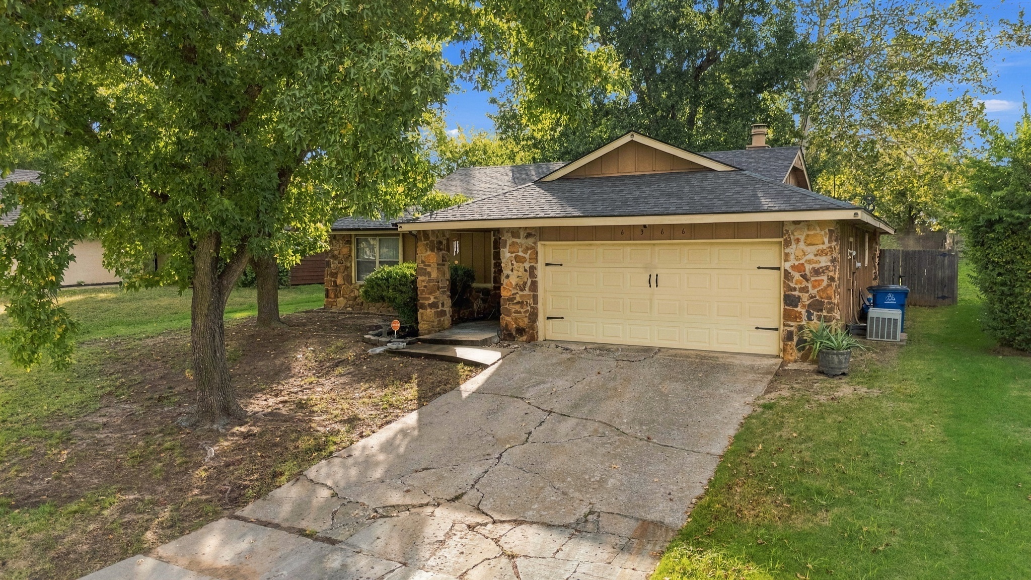 6366 S 29th West Place Tulsa OK 74132