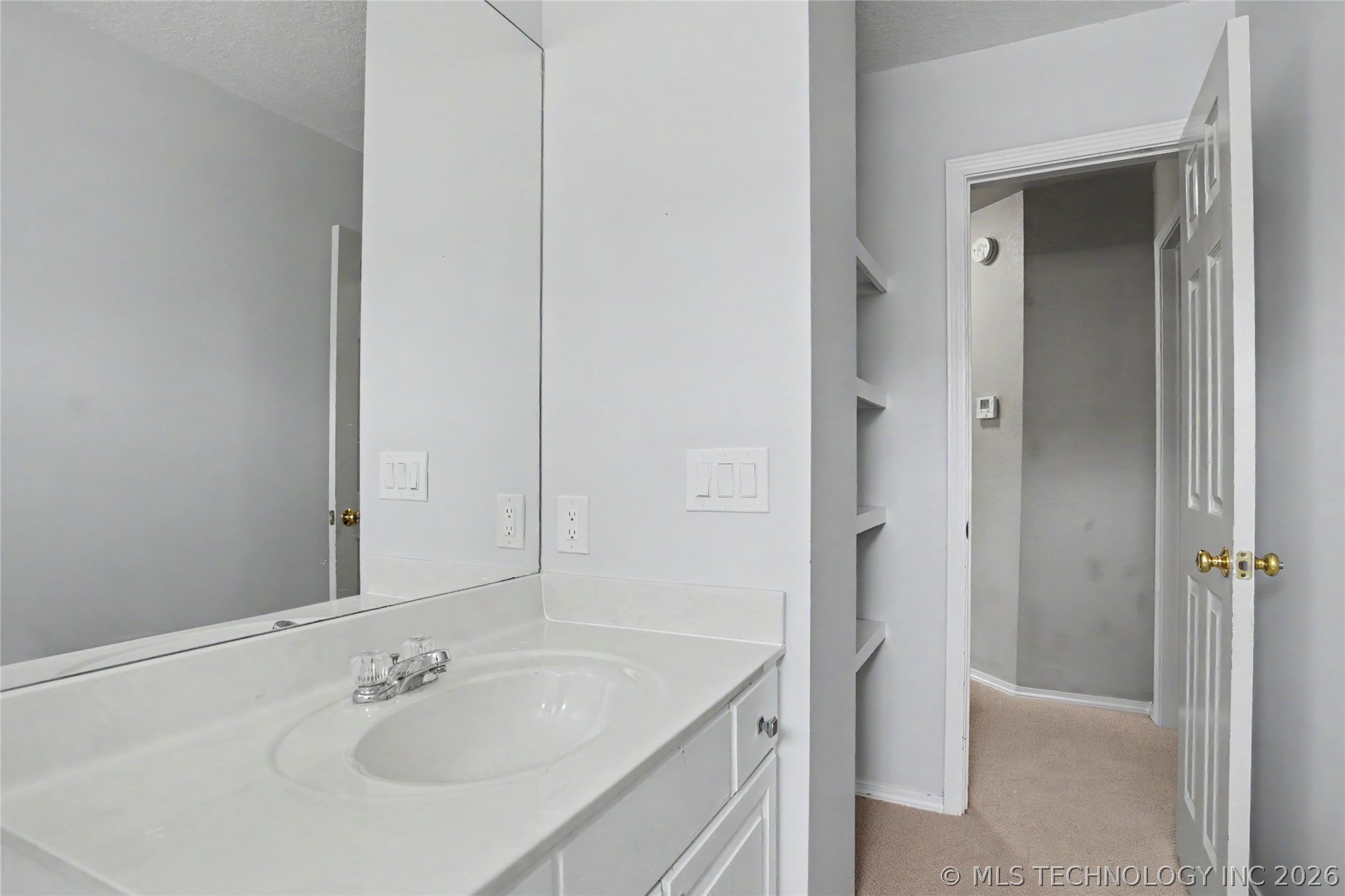 5527 S Delaware Court Tulsa OK 74105