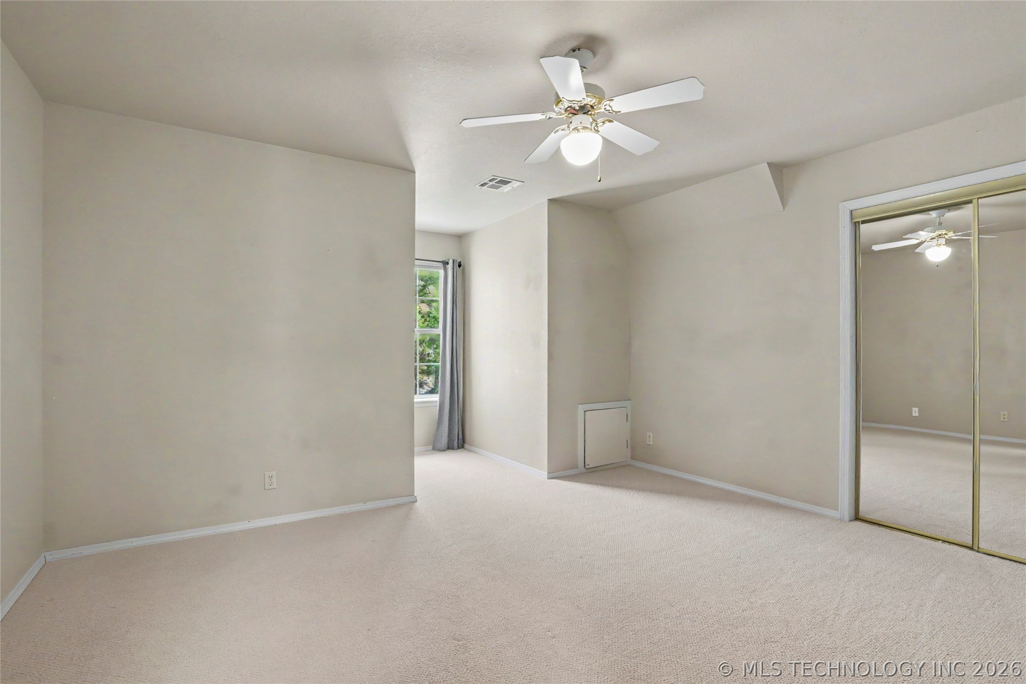 5527 S Delaware Court Tulsa OK 74105