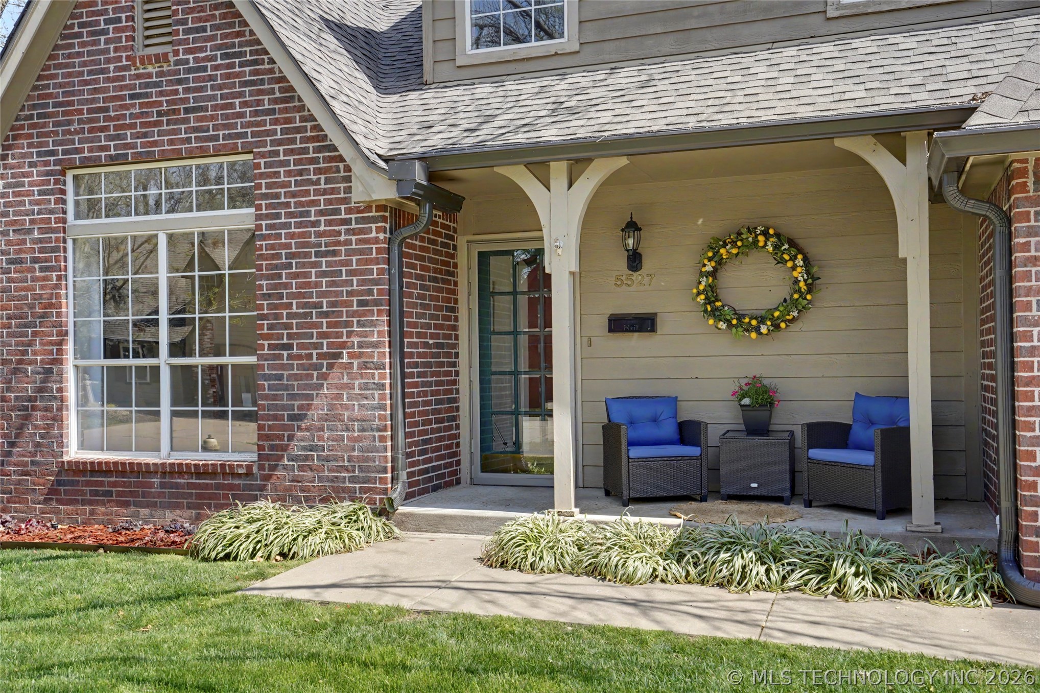 5527 S Delaware Court Tulsa OK 74105