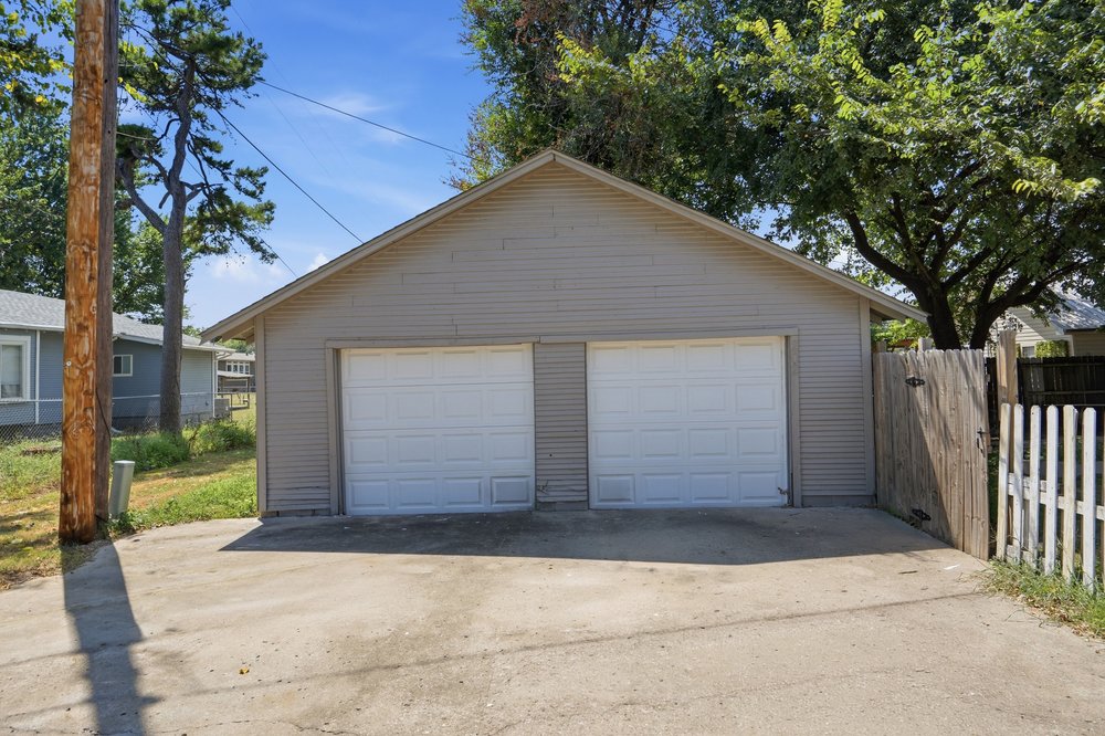 202 W Ada Street Sperry OK 74073