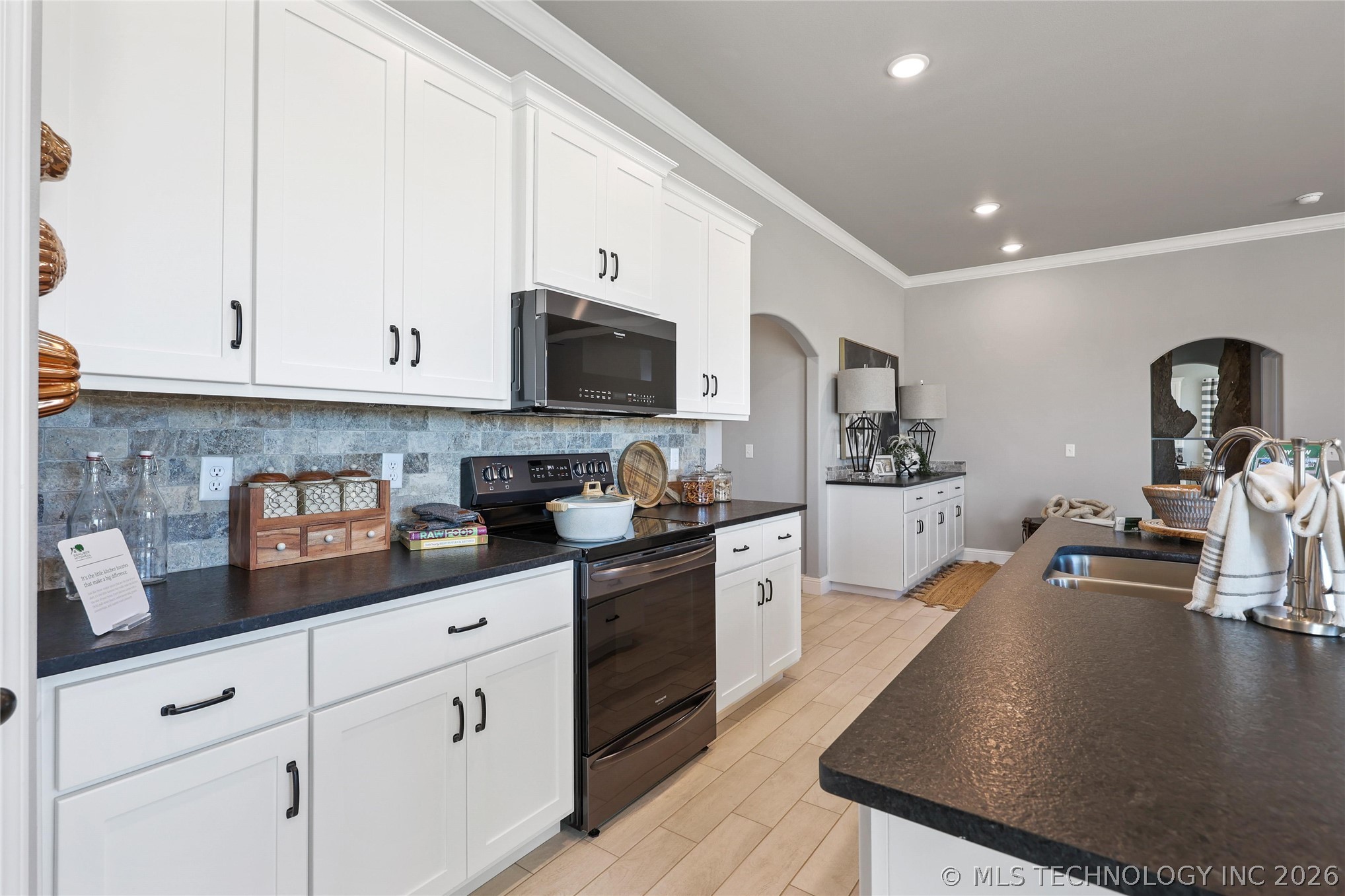10808 S 274th Avenue E Coweta OK 74014
