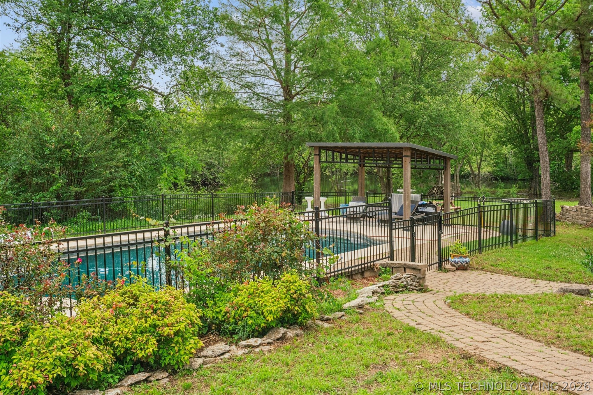 25472 S 4110 Road Claremore OK 74019