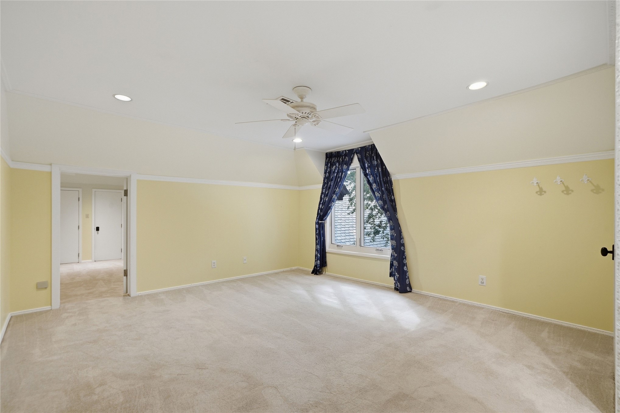 2222 E 30th Place Tulsa OK 74114