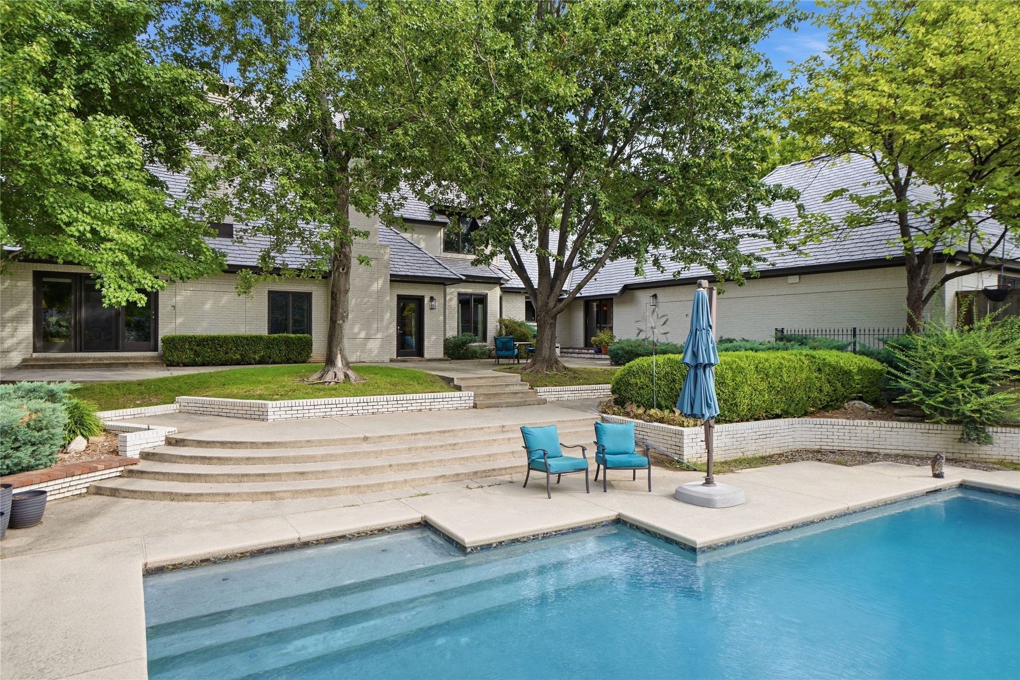 2222 E 30th Place Tulsa OK 74114